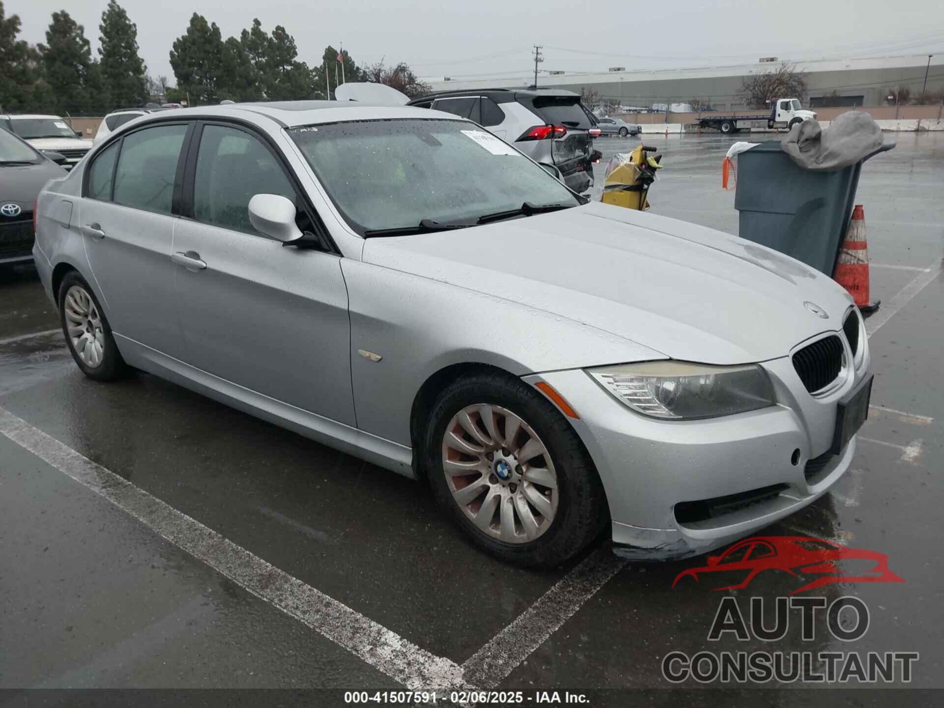 BMW 328I 2009 - WBAPH57579NL80408