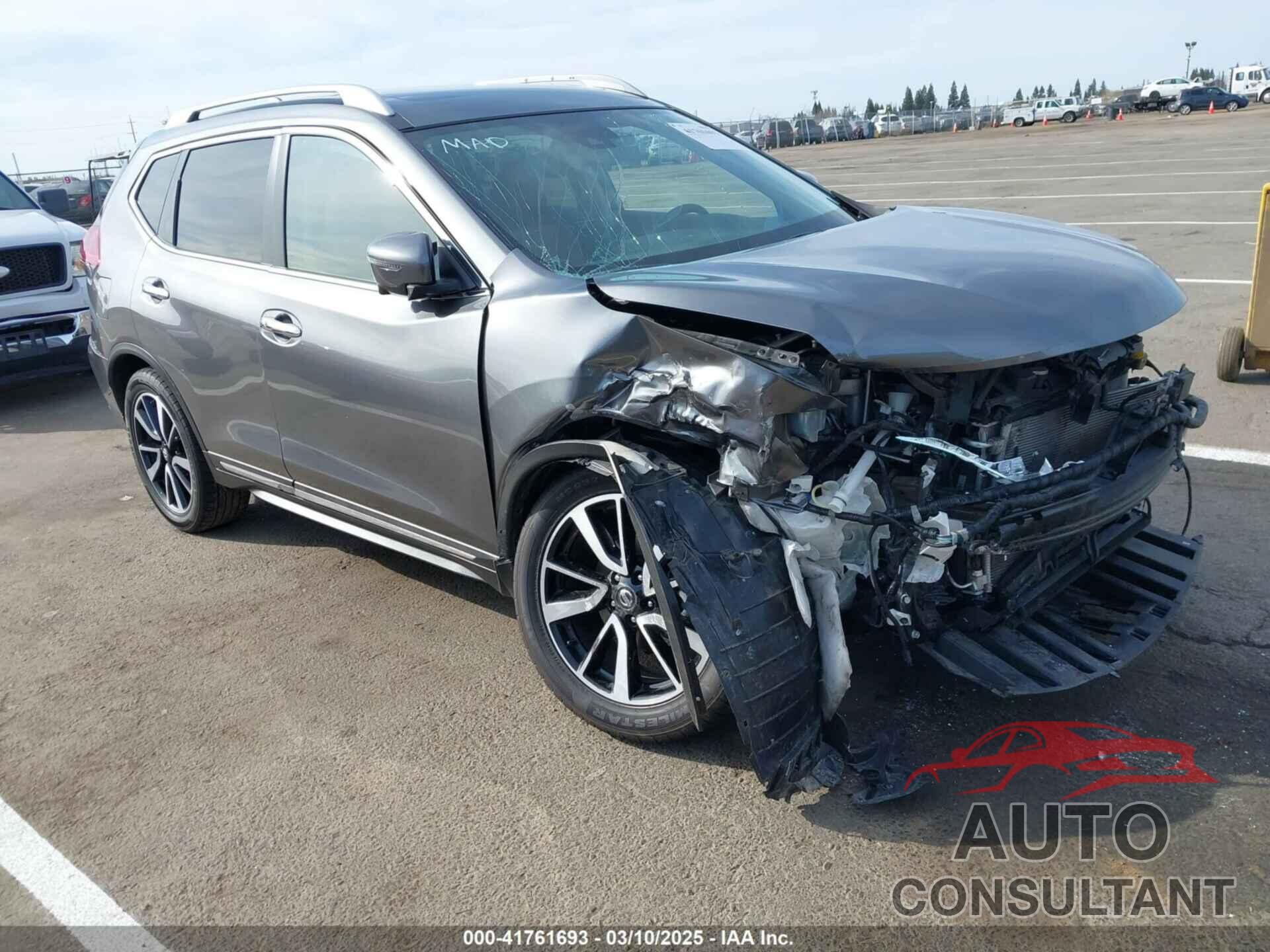 NISSAN ROGUE 2019 - 5N1AT2MT9KC800370
