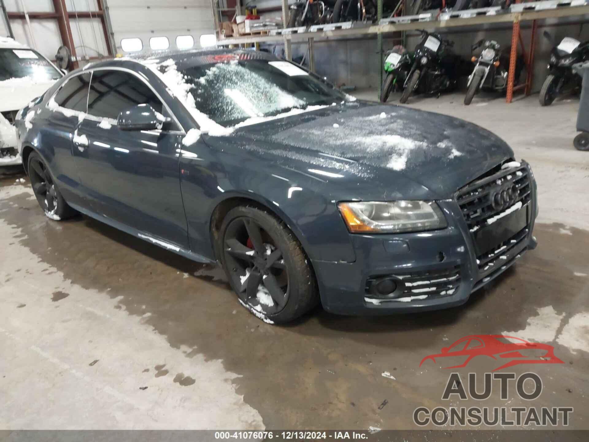 AUDI A5 2009 - WAUDK78T49A024678