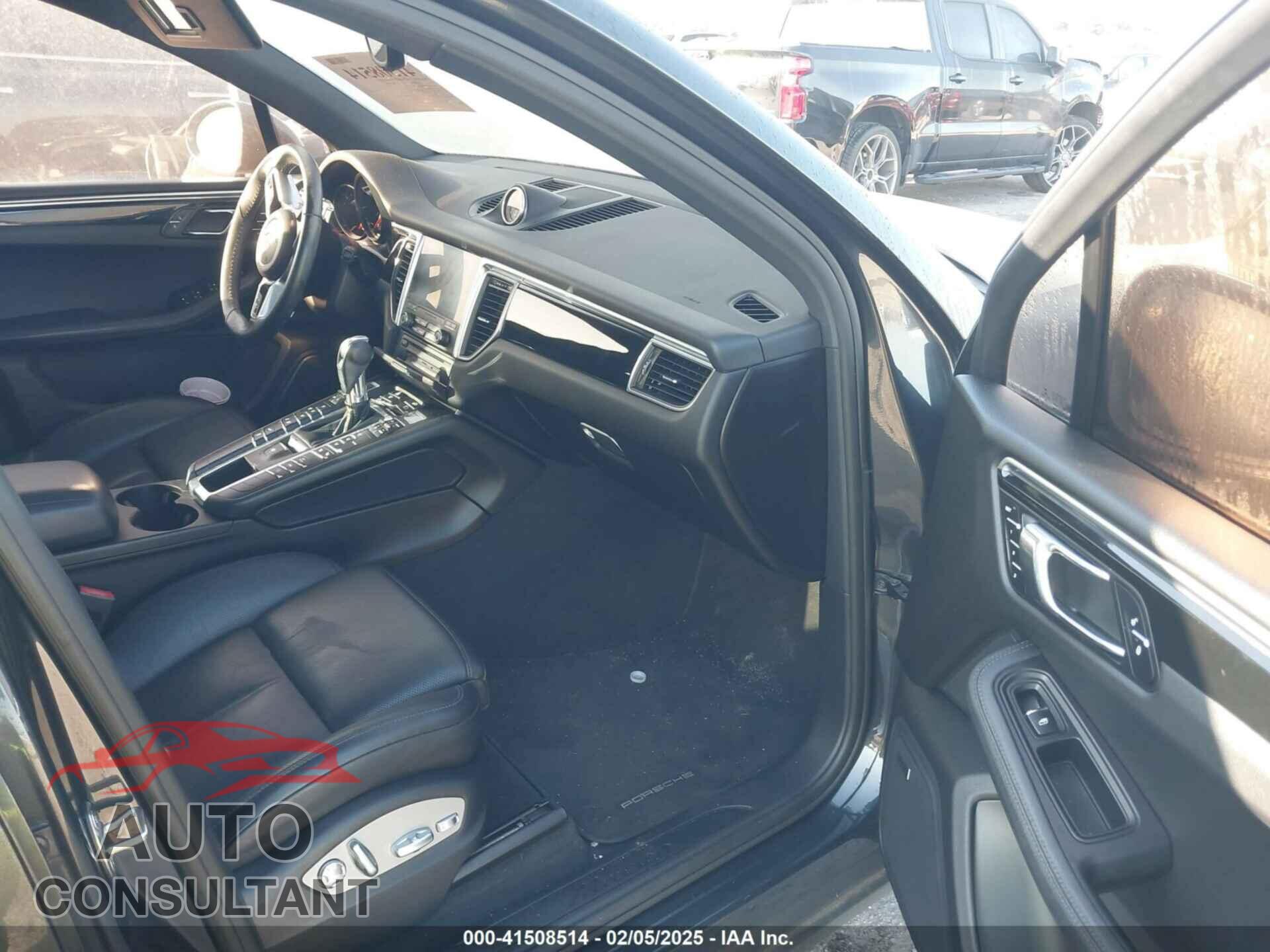 PORSCHE MACAN 2017 - WP1AA2A50HLB05251