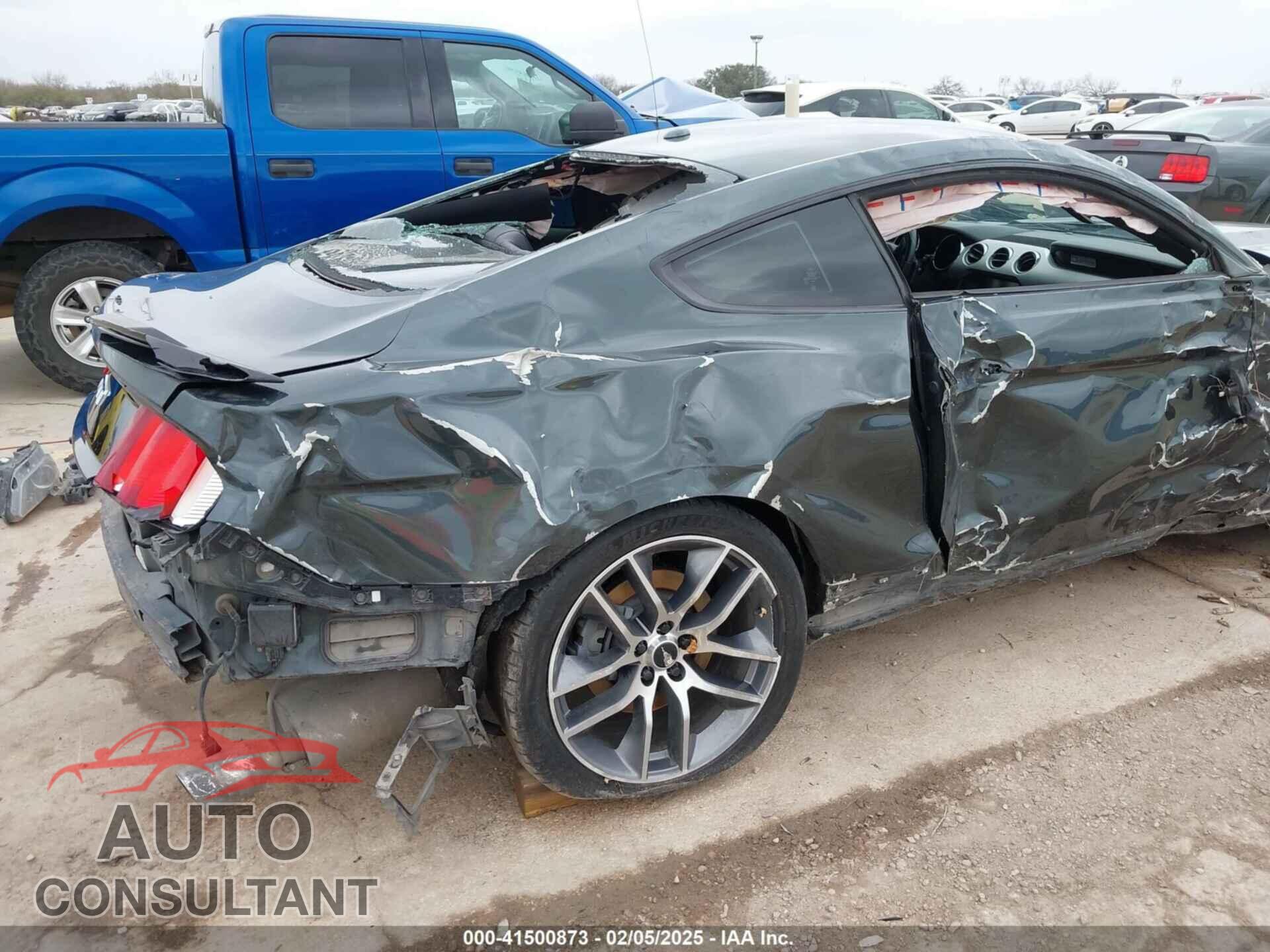 FORD MUSTANG 2015 - 1FA6P8CF3F5349613