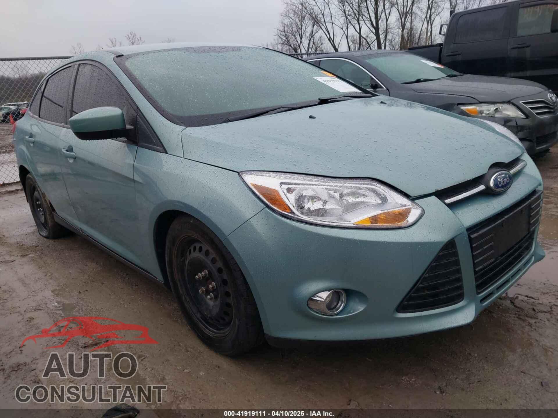 FORD FOCUS 2012 - 1FAHP3F26CL205355