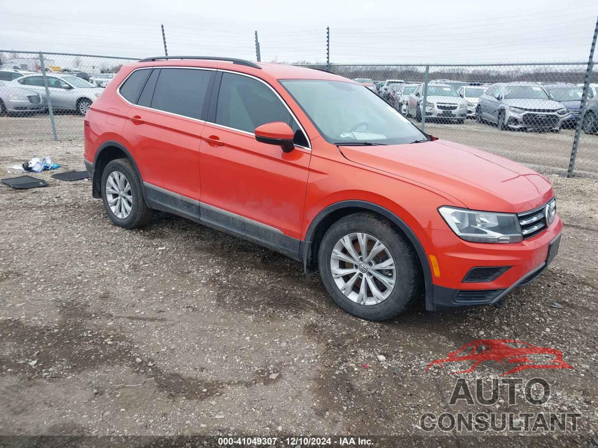 VOLKSWAGEN TIGUAN 2018 - 3VV2B7AXXJM163536