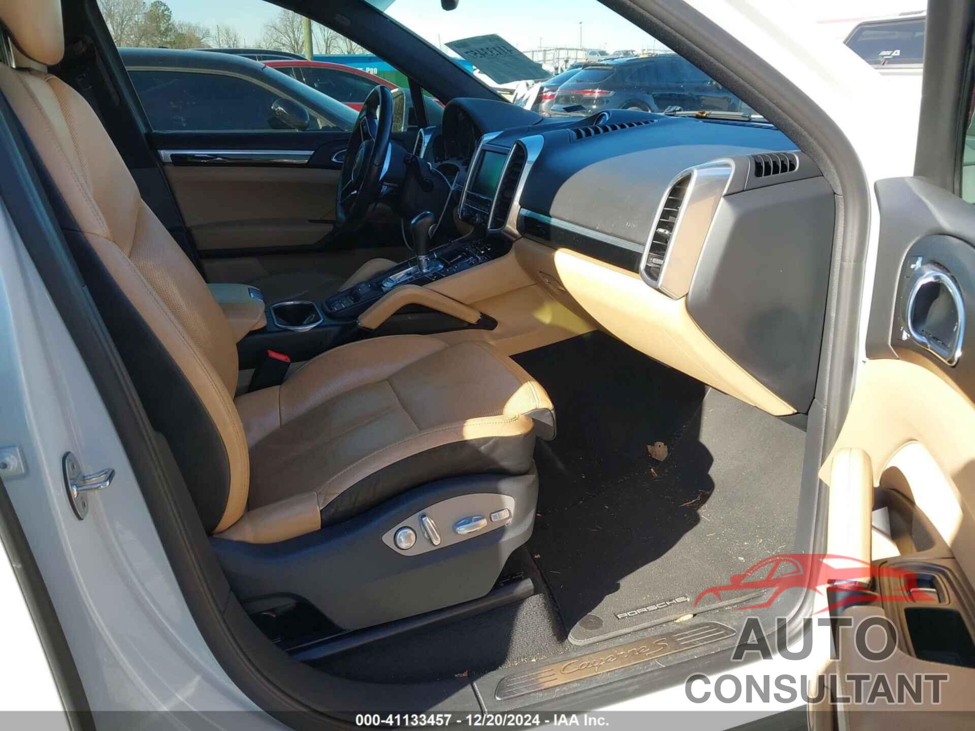 PORSCHE CAYENNE E-HYBRID 2015 - WP1AE2A23FLA52956