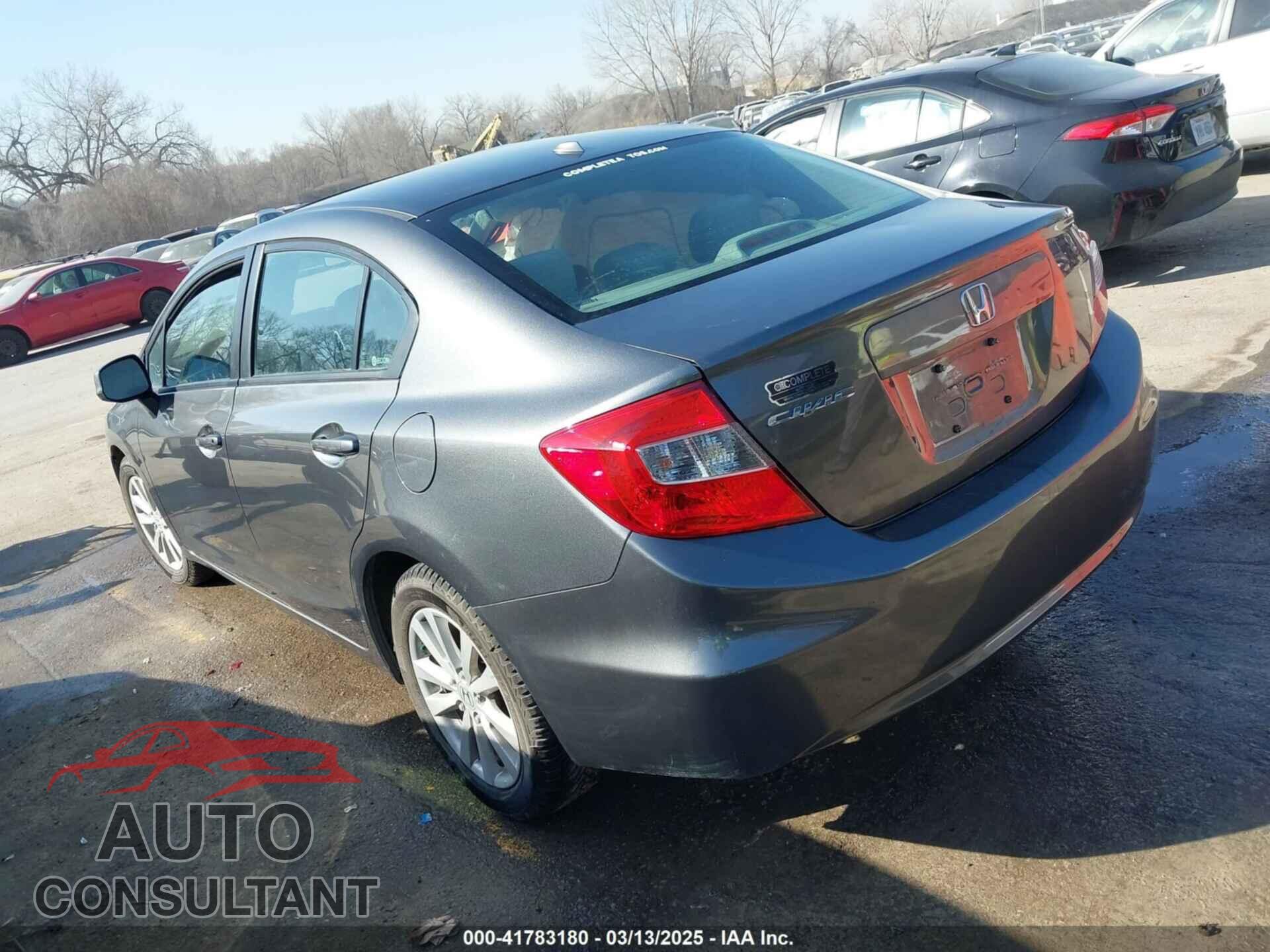 HONDA CIVIC 2012 - 19XFB2F88CE017444