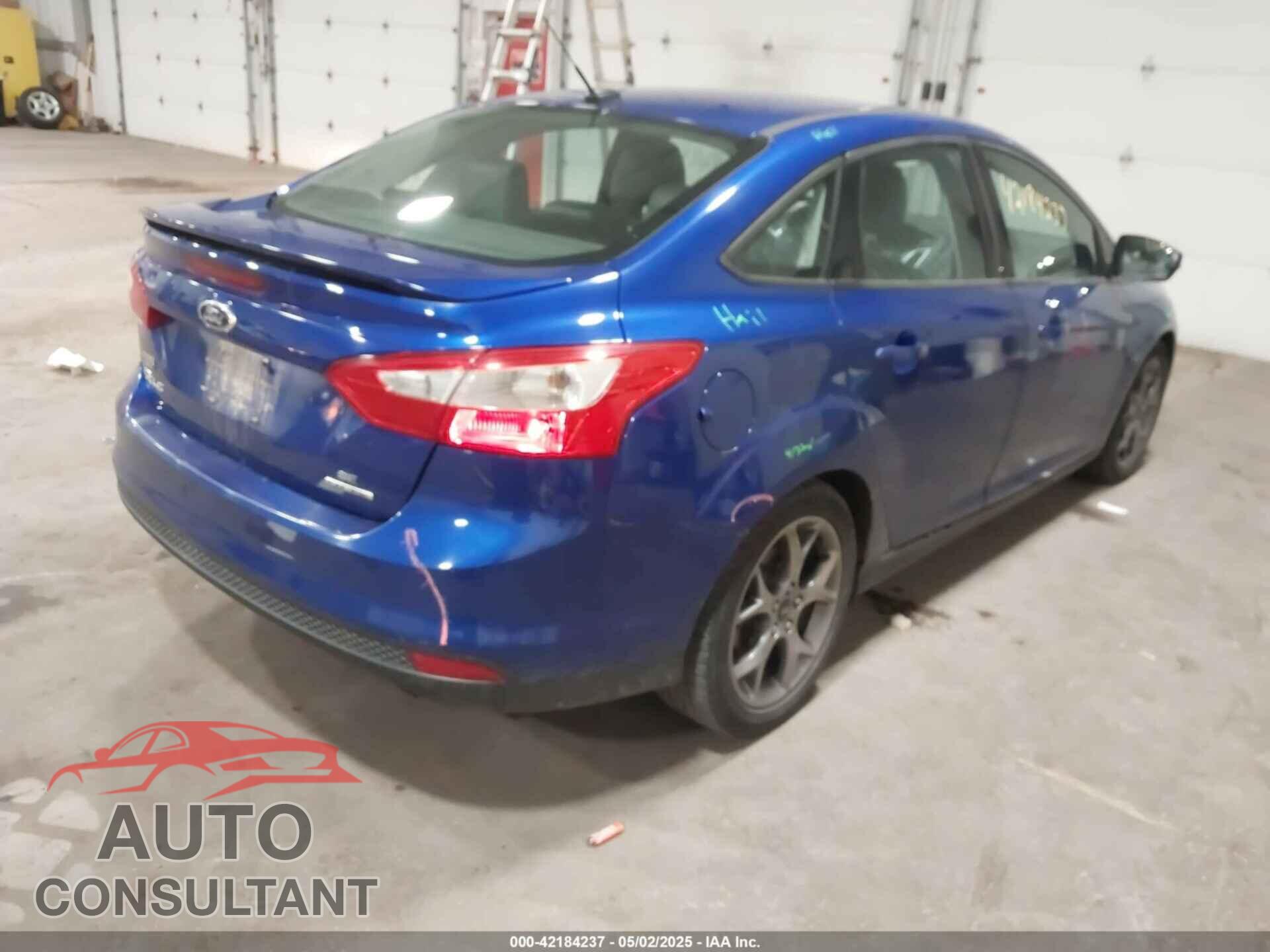 FORD FOCUS 2014 - 1FADP3F23EL176124
