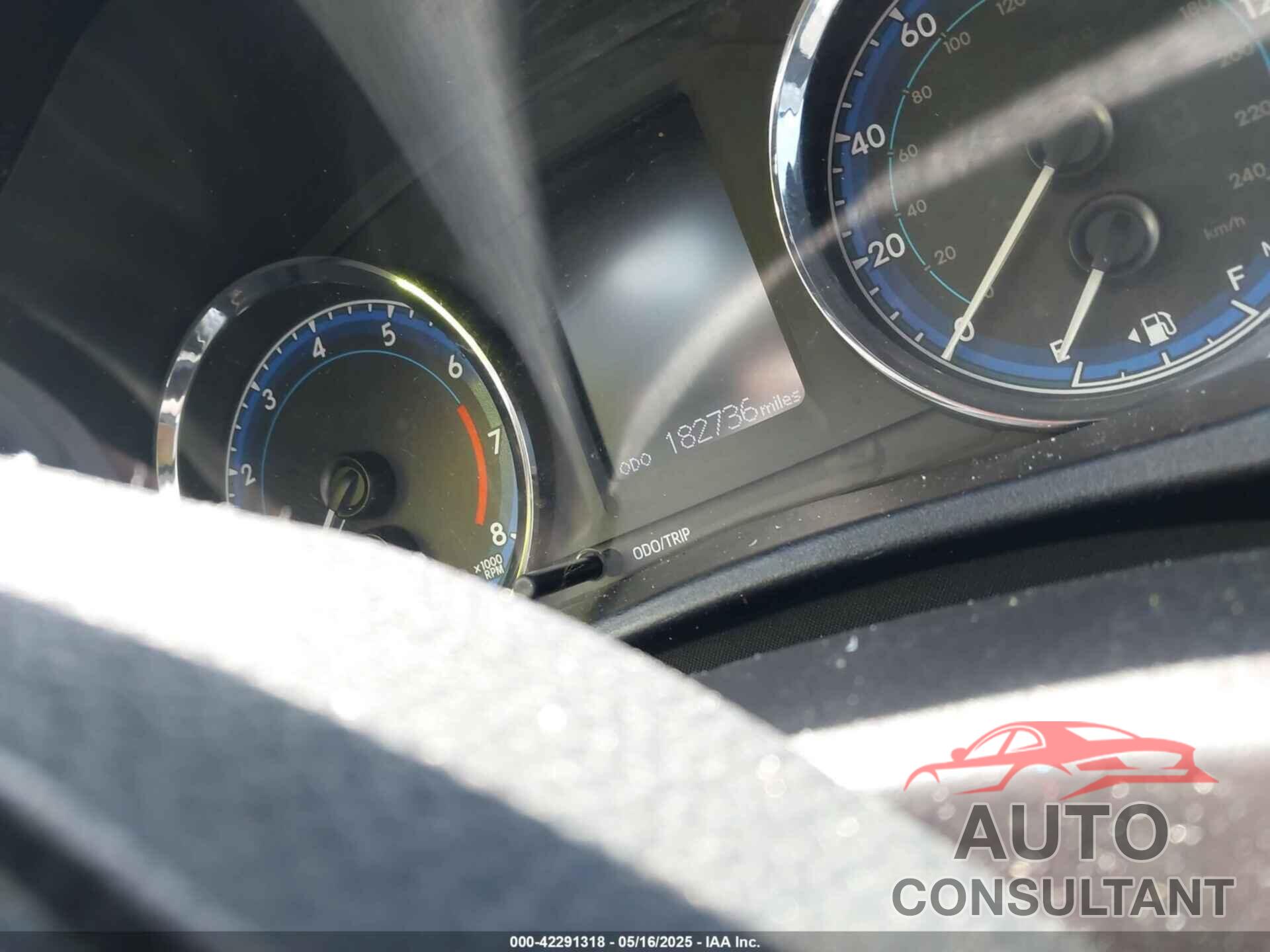 TOYOTA COROLLA 2017 - 2T1BURHE0HC930063