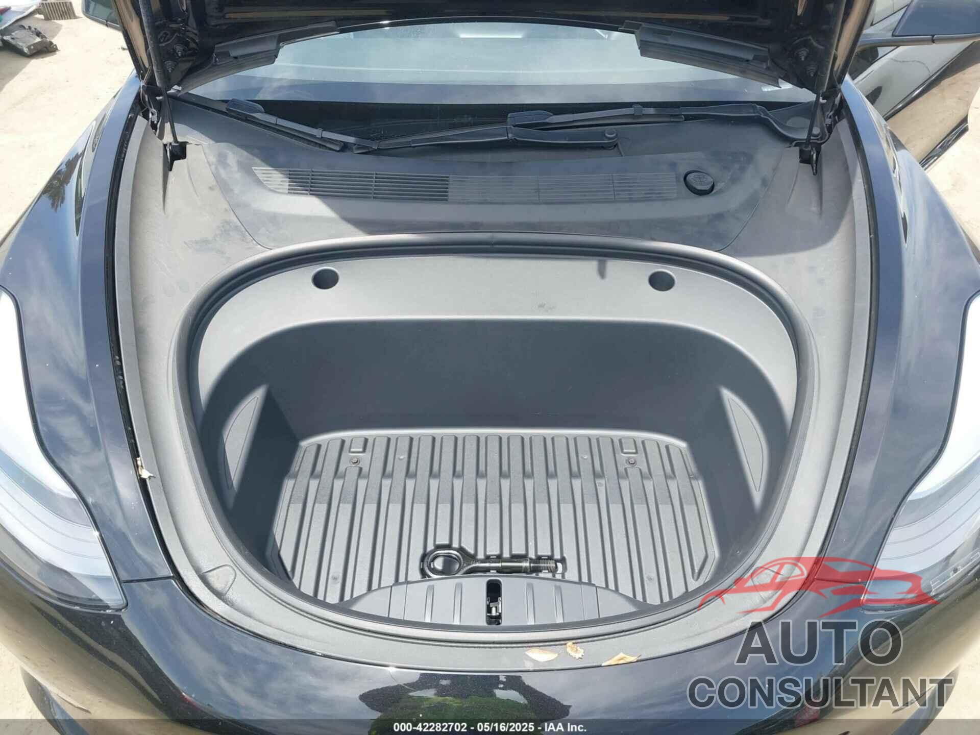TESLA MODEL 3 2022 - 5YJ3E1EB3NF273165