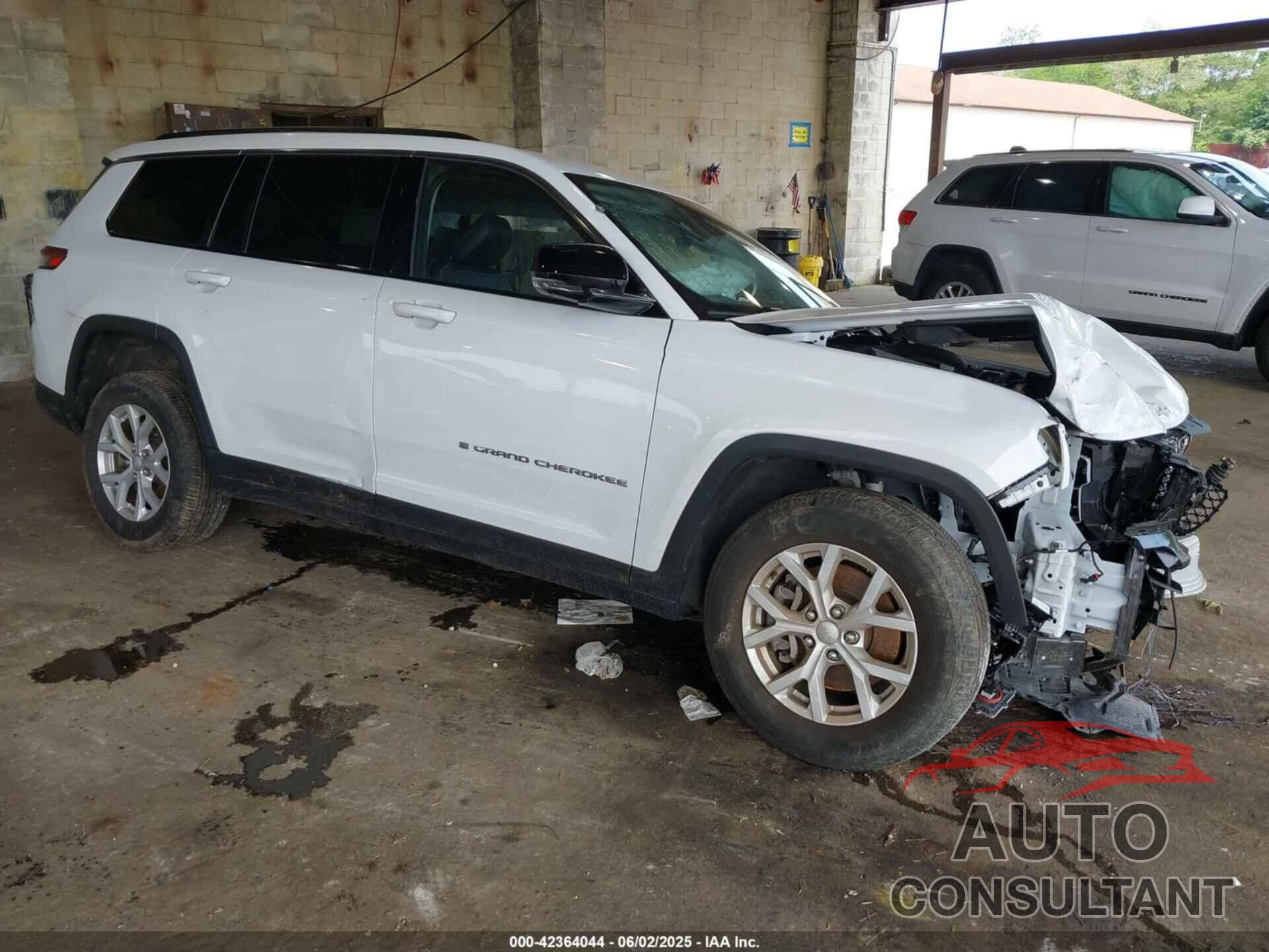 JEEP GRAND CHEROKEE L 2023 - 1C4RJKBGXP8767666