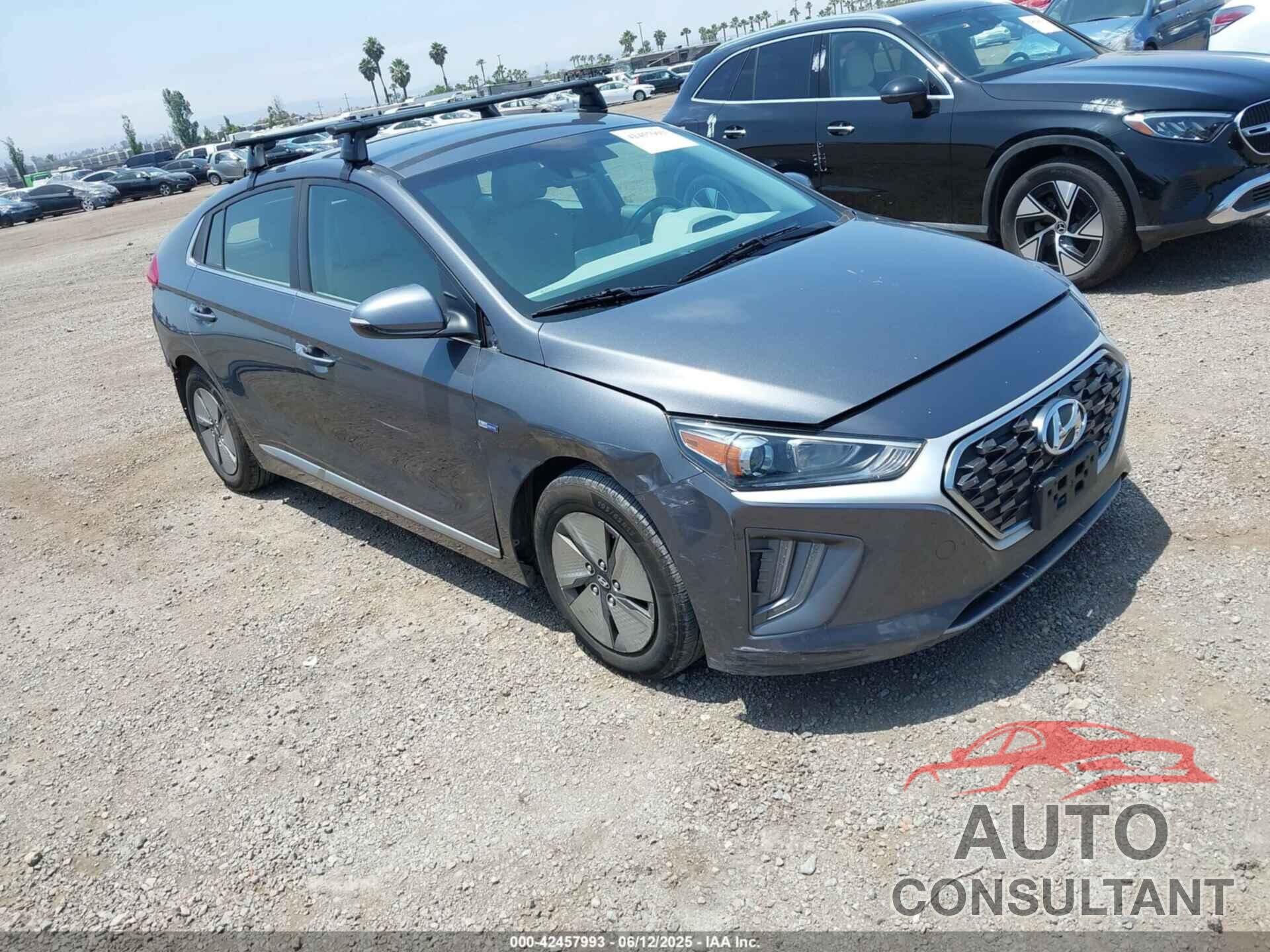 HYUNDAI IONIQ HYBRID 2020 - KMHC75LC2LU197824