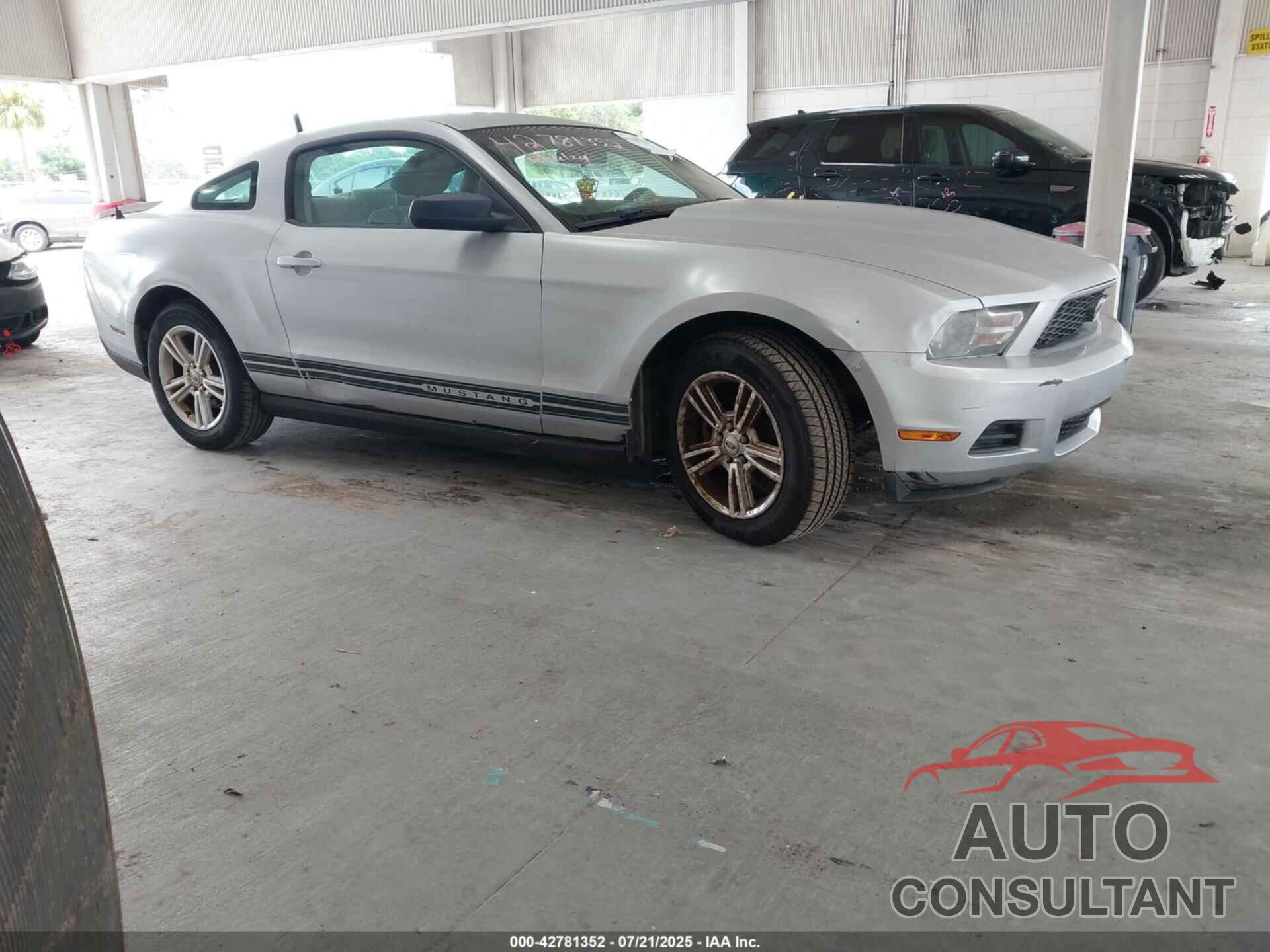 FORD MUSTANG 2010 - 1ZVBP8AN0A5181714