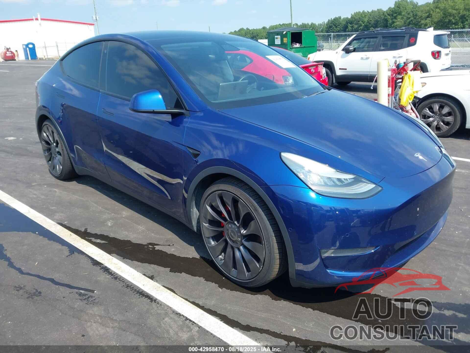 TESLA MODEL Y 2020 - 5YJYGDEF9LF001172