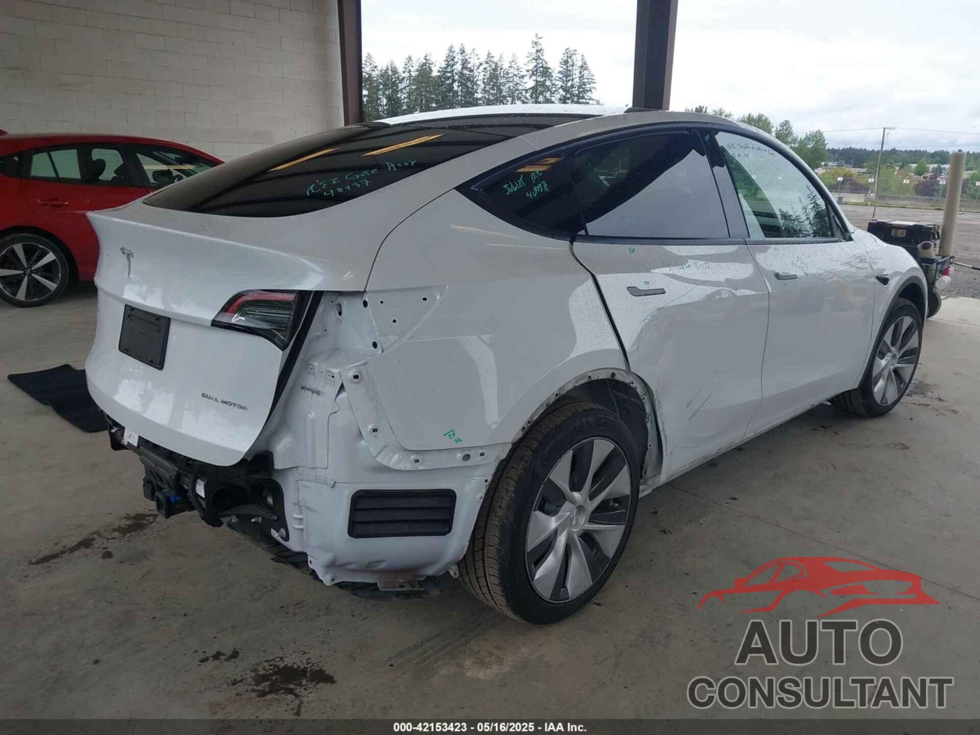 TESLA MODEL Y 2023 - 7SAYGAEE8PF809009