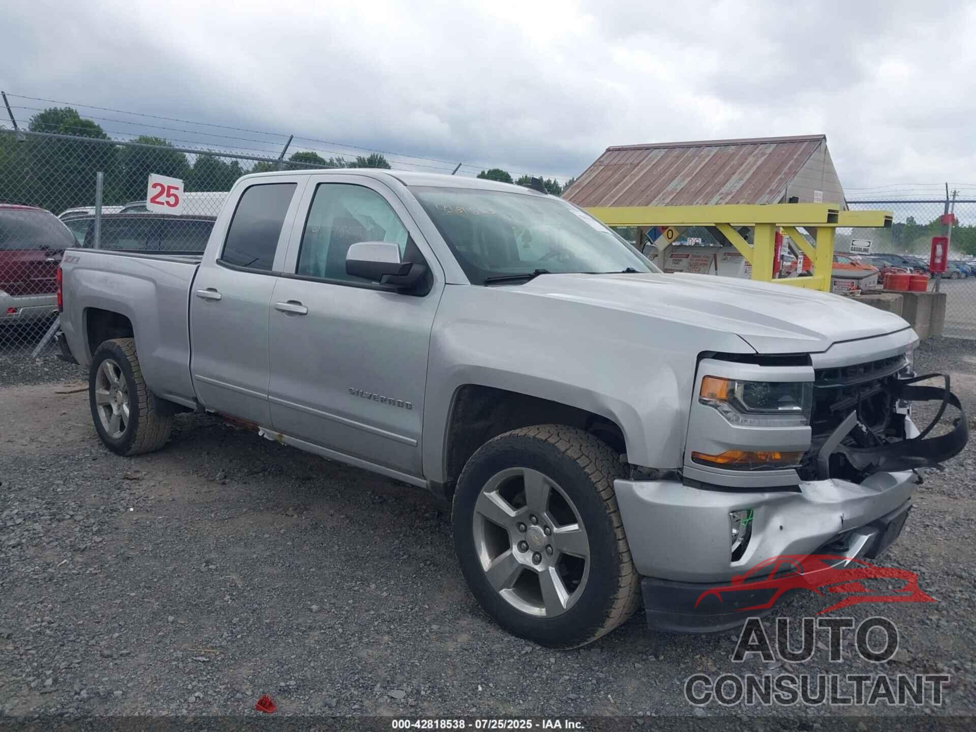 CHEVROLET SILVERADO 1500 2017 - 1GCVKREC5HZ328321