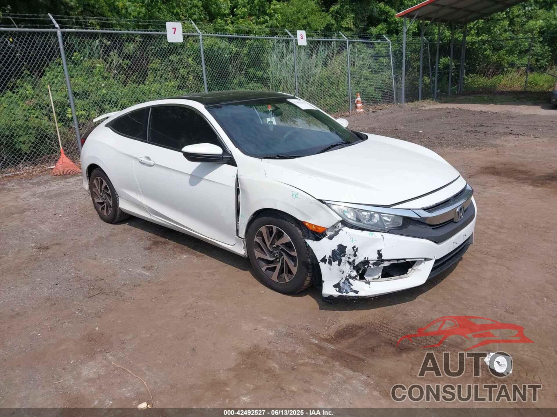 HONDA CIVIC 2016 - 2HGFC4B05GH303269