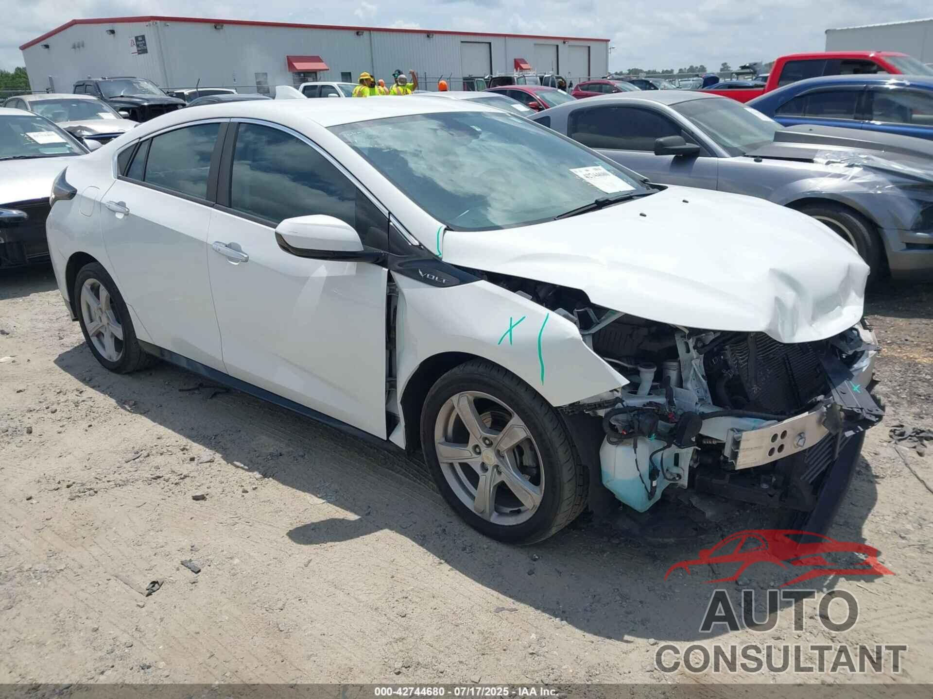 CHEVROLET VOLT 2018 - 1G1RA6S52JU132275