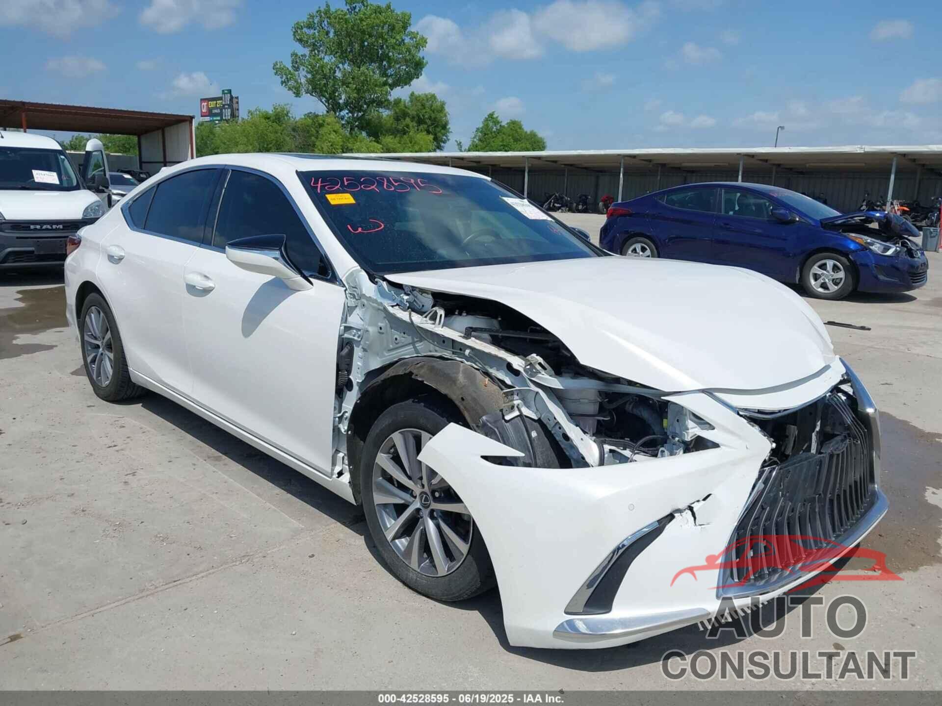 LEXUS ES 350 2021 - 58ADZ1B11MU084108