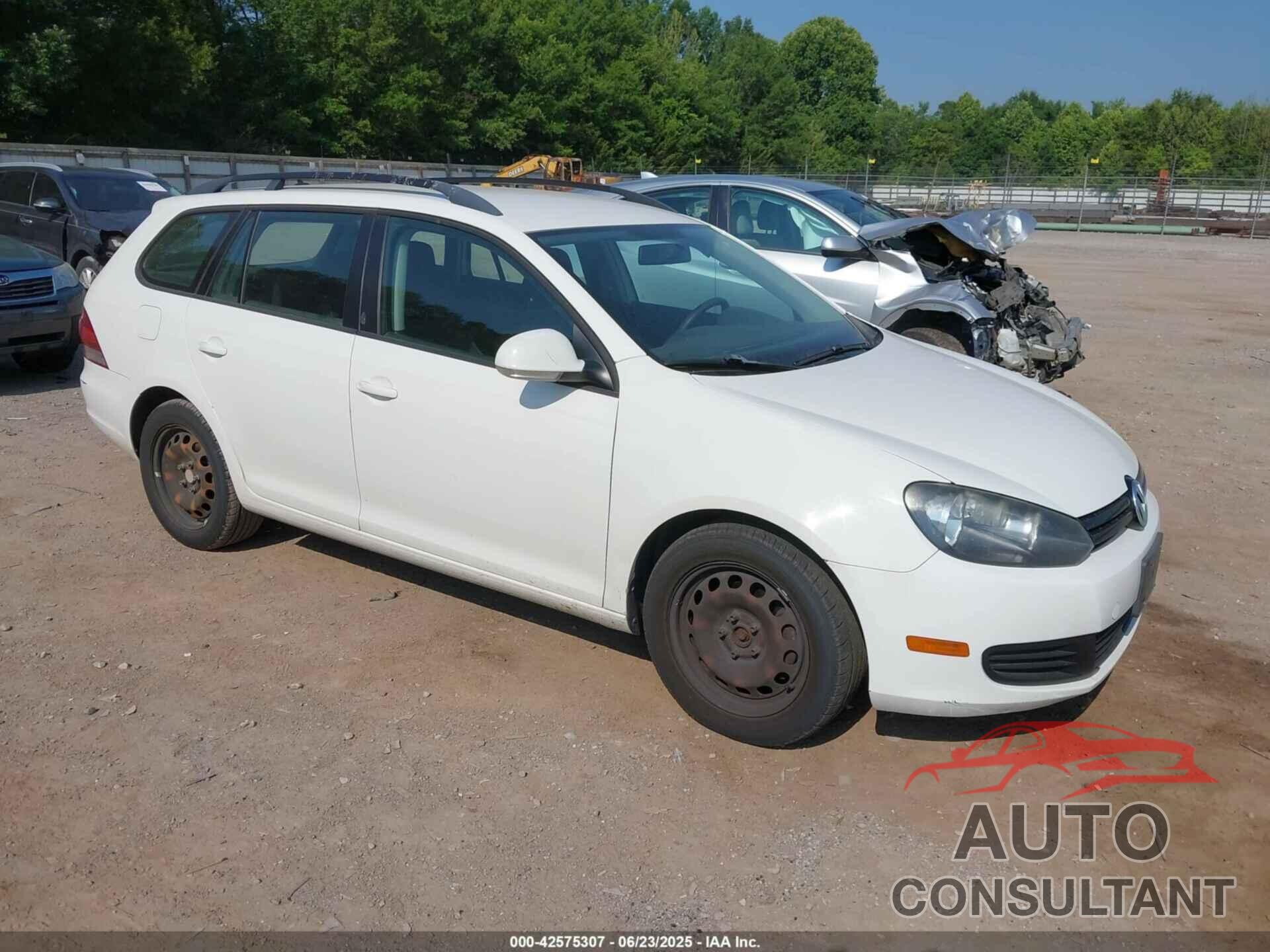 VOLKSWAGEN JETTA 2010 - 3VWKZ7AJ6AM631670