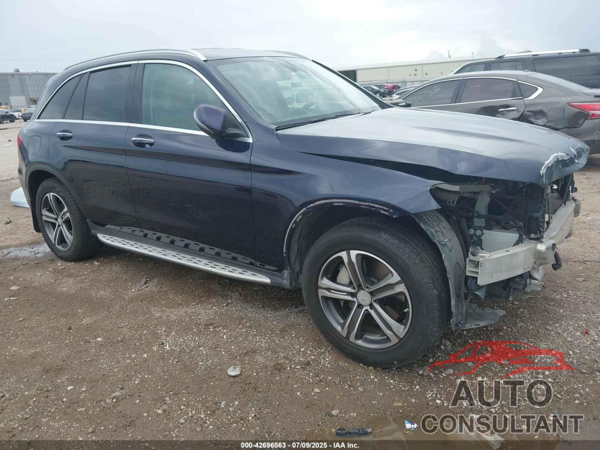 MERCEDES-BENZ GLC 300 2016 - WDC0G4JB3GF109072