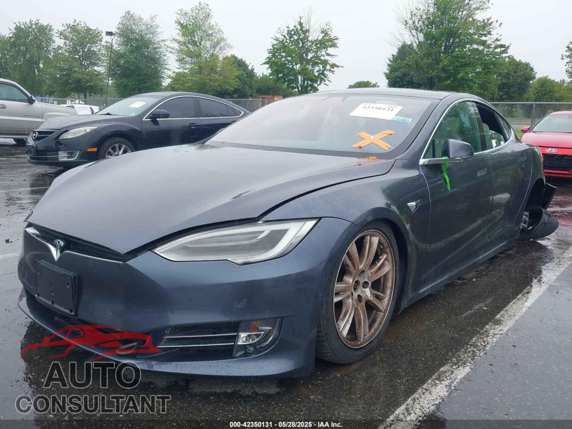 TESLA MODEL S 2020 - 5YJSA1E21LF413251