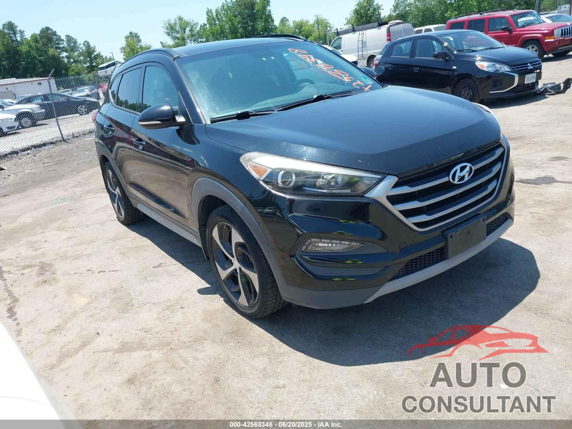 HYUNDAI TUCSON 2017 - KM8J3CA26HU571389