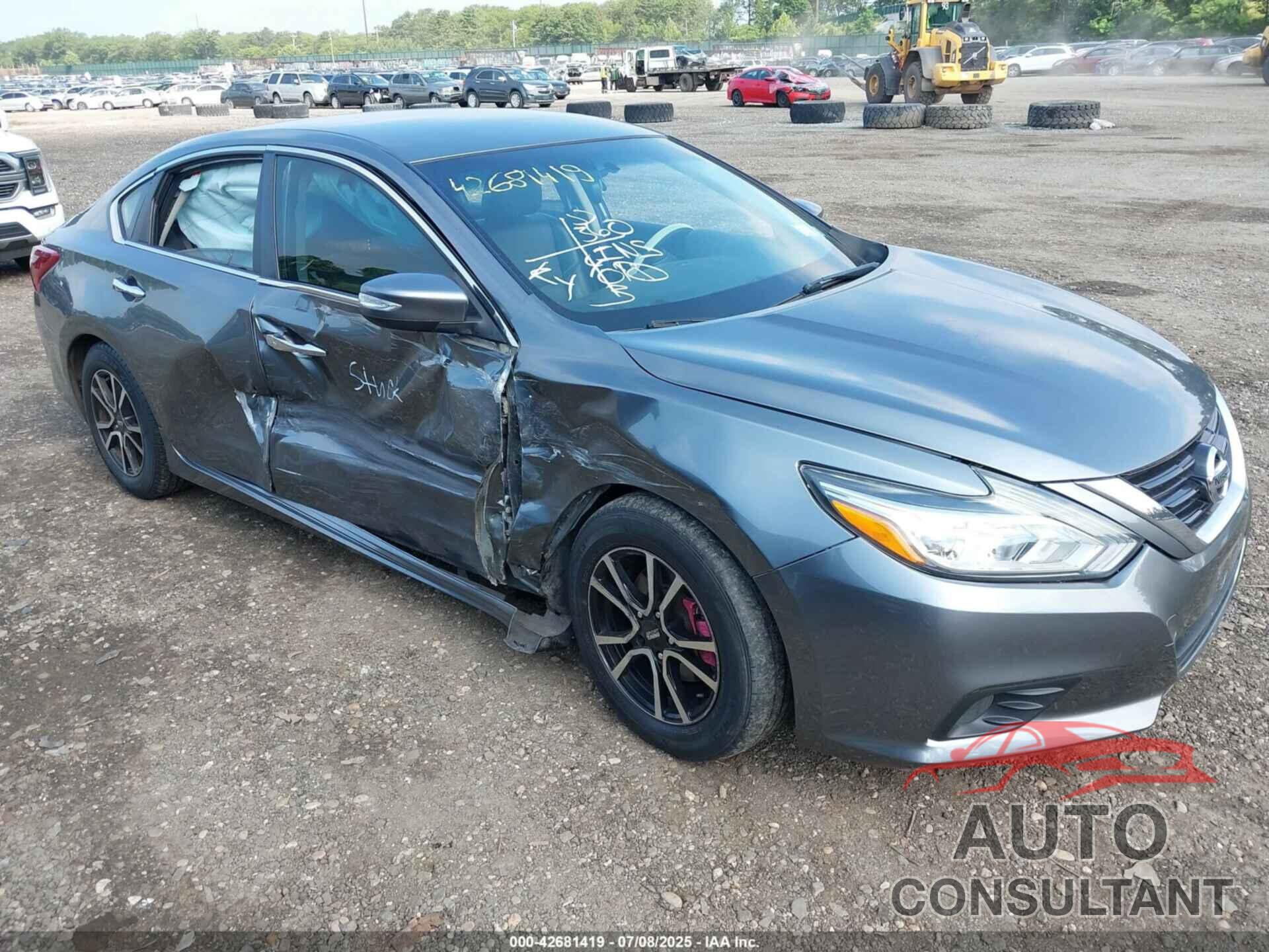NISSAN ALTIMA 2018 - 1N4AL3AP0JC168672
