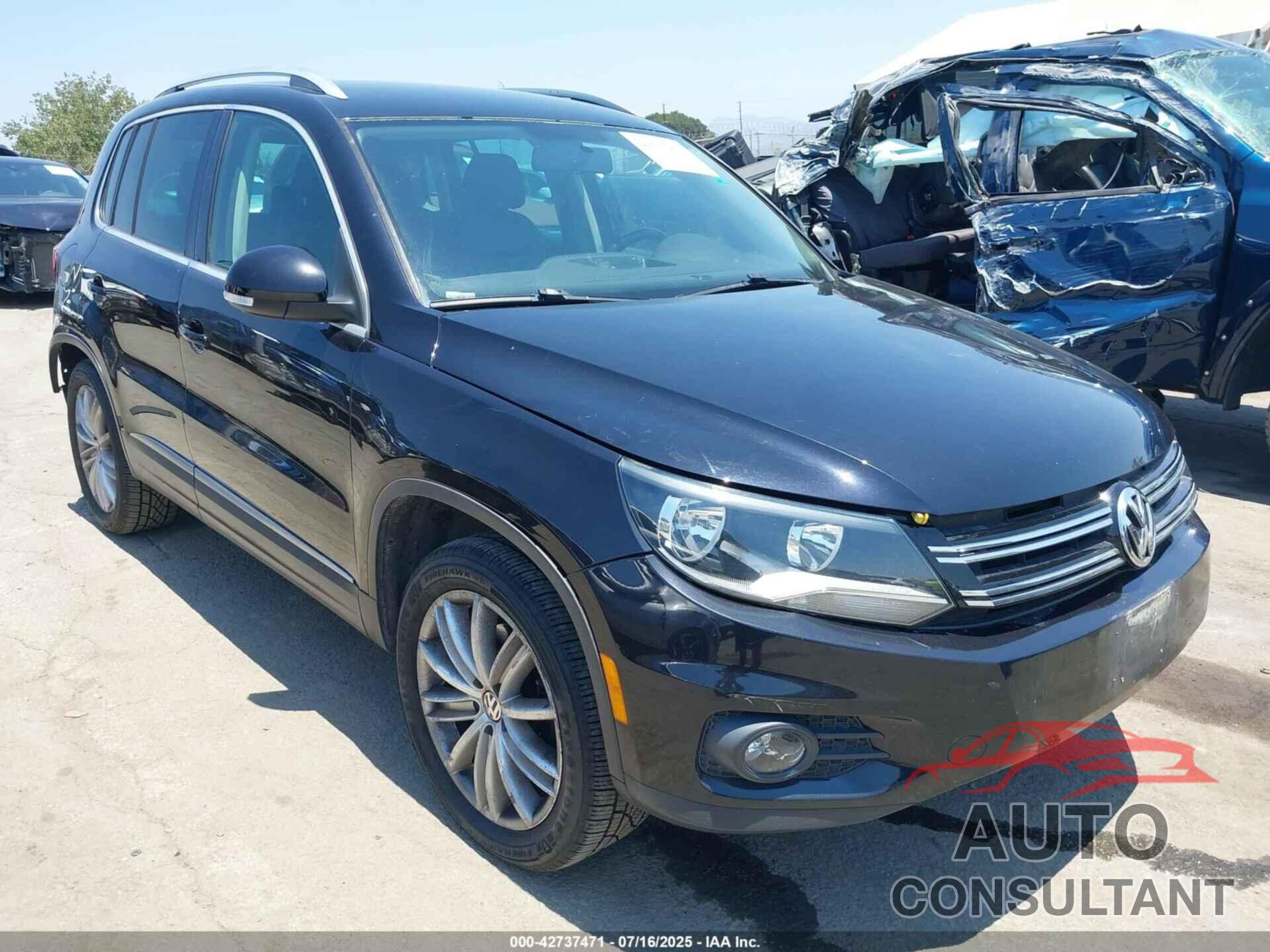 VOLKSWAGEN TIGUAN 2014 - WVGAV3AXXEW608661