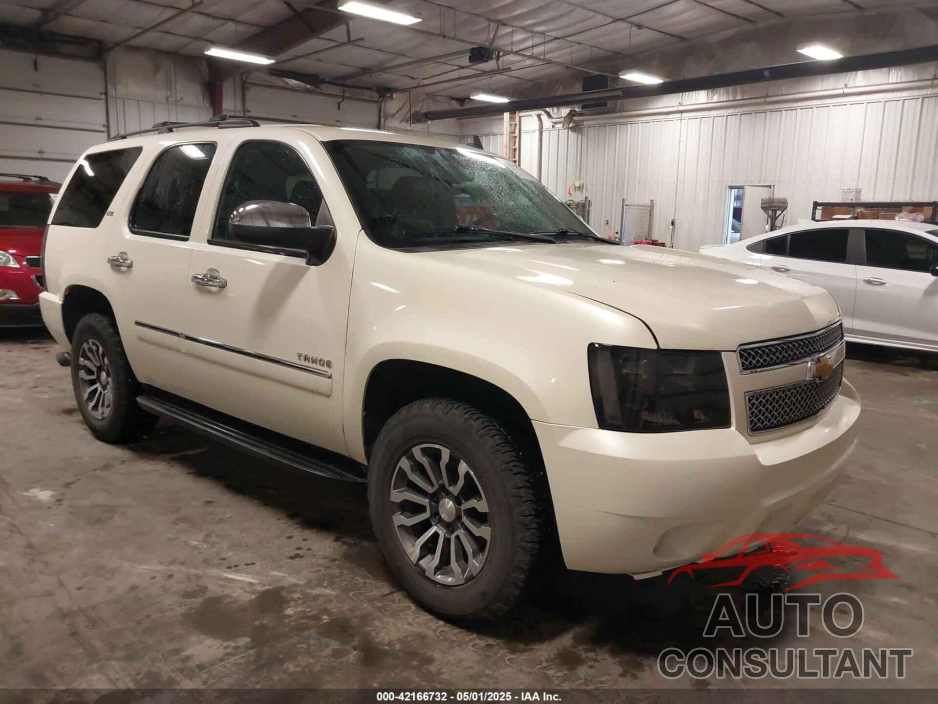 CHEVROLET TAHOE 2012 - 1GNSKCE07CR227674