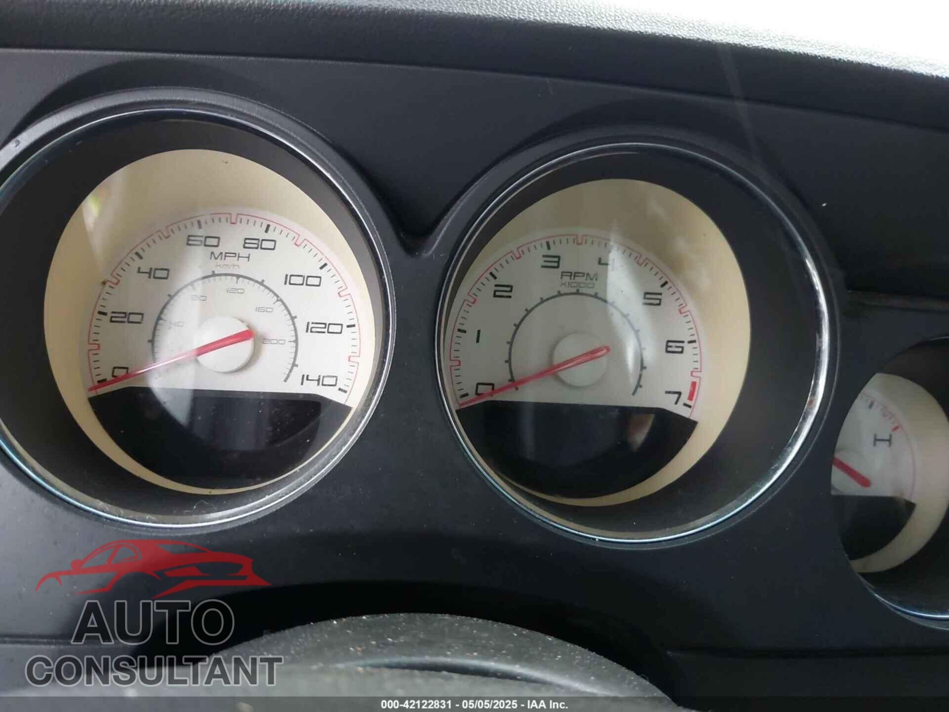 DODGE CHALLENGER 2012 - 2C3CDYAG1CH728359