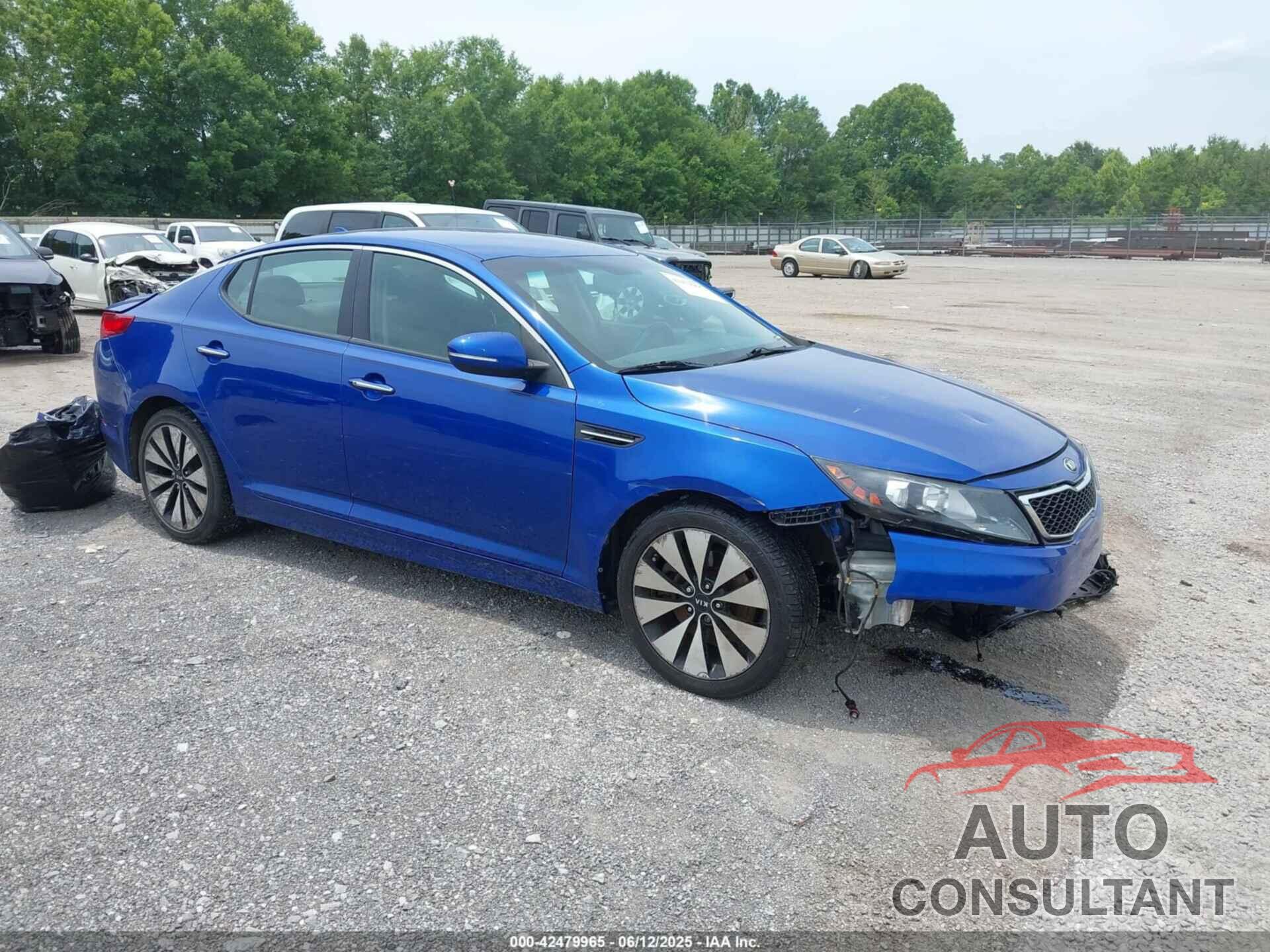 KIA OPTIMA 2013 - 5XXGR4A62DG107957