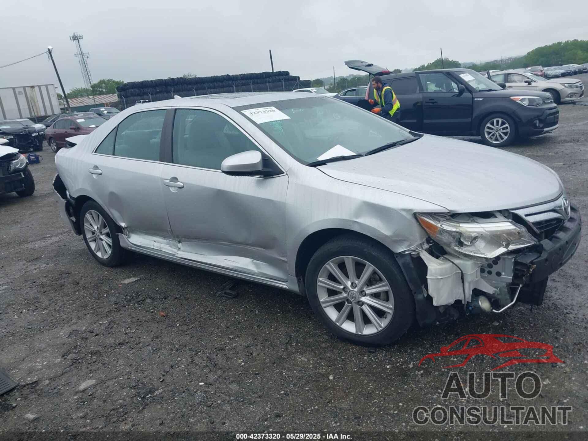 TOYOTA CAMRY 2014 - 4T1BK1FKXEU550951
