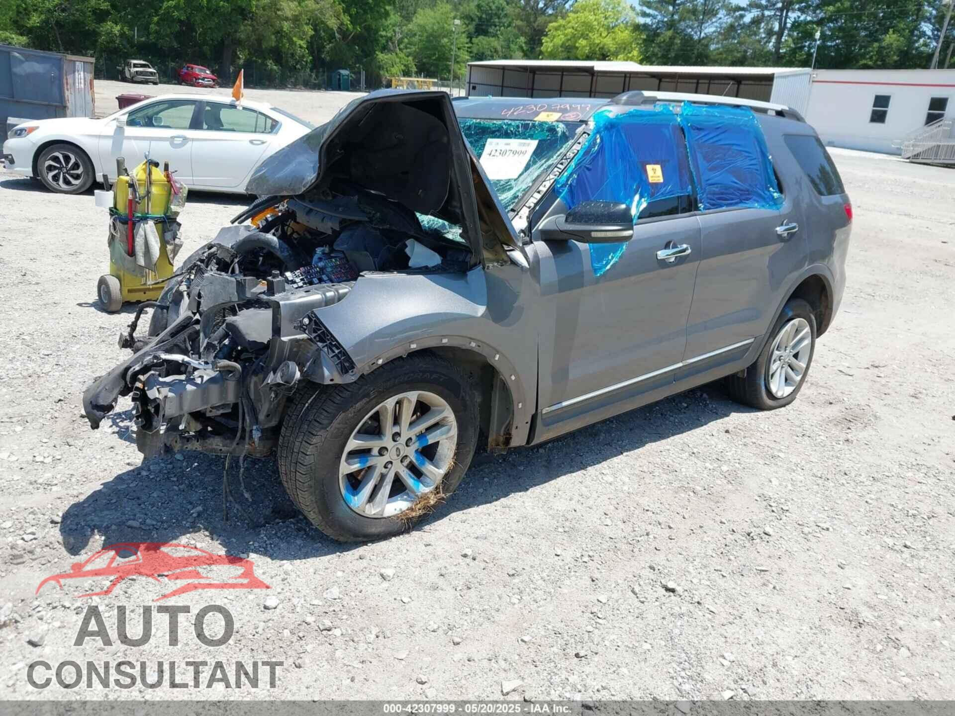 FORD EXPLORER 2011 - 1FMHK8D82BGA81813