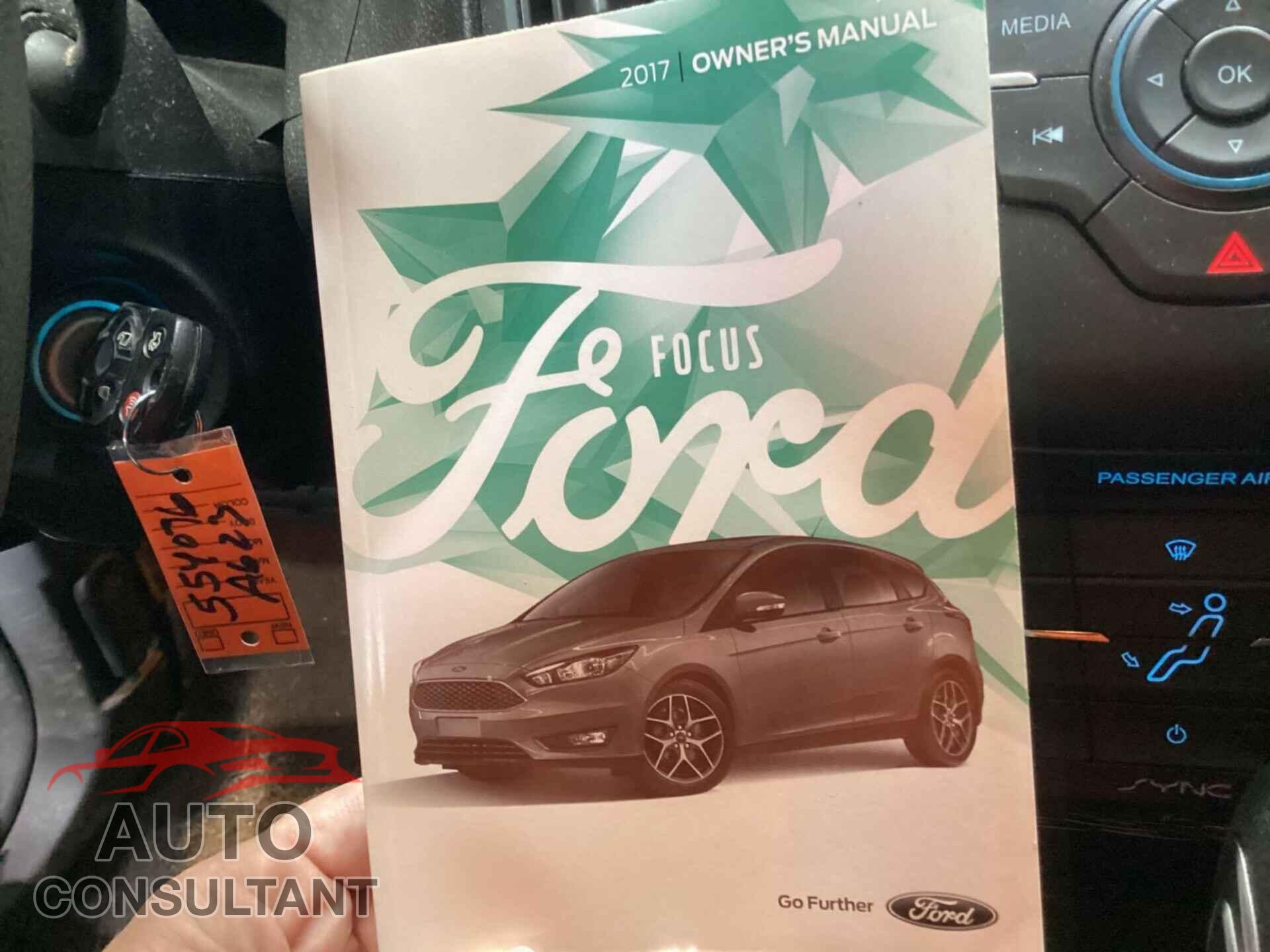 FORD FOCUS 2017 - 1FADP3K29HL315327