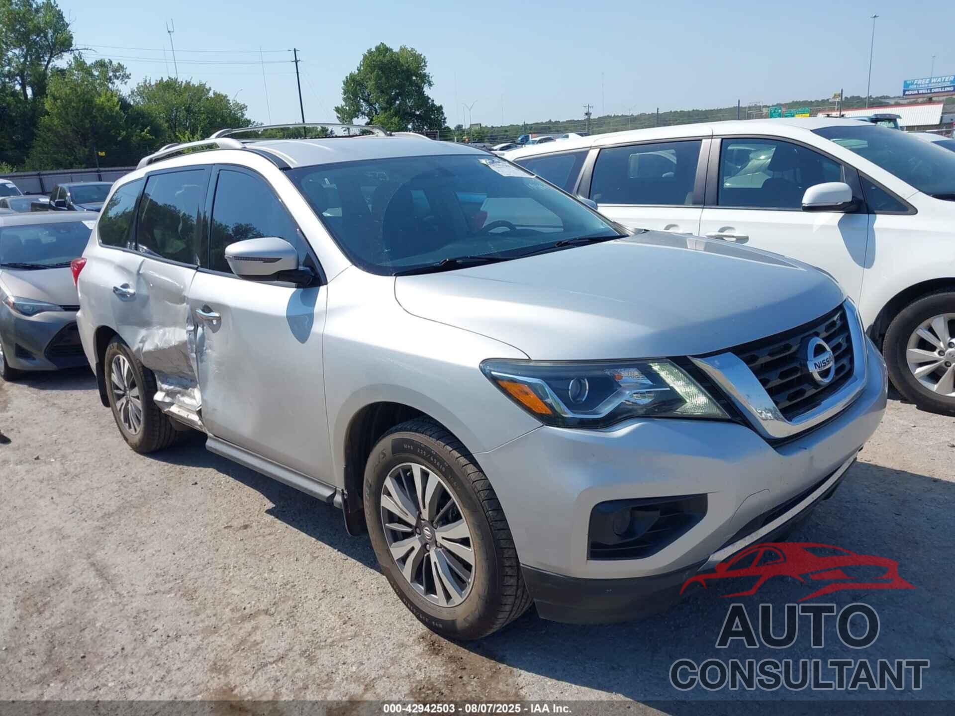 NISSAN PATHFINDER 2017 - 5N1DR2MN1HC912764