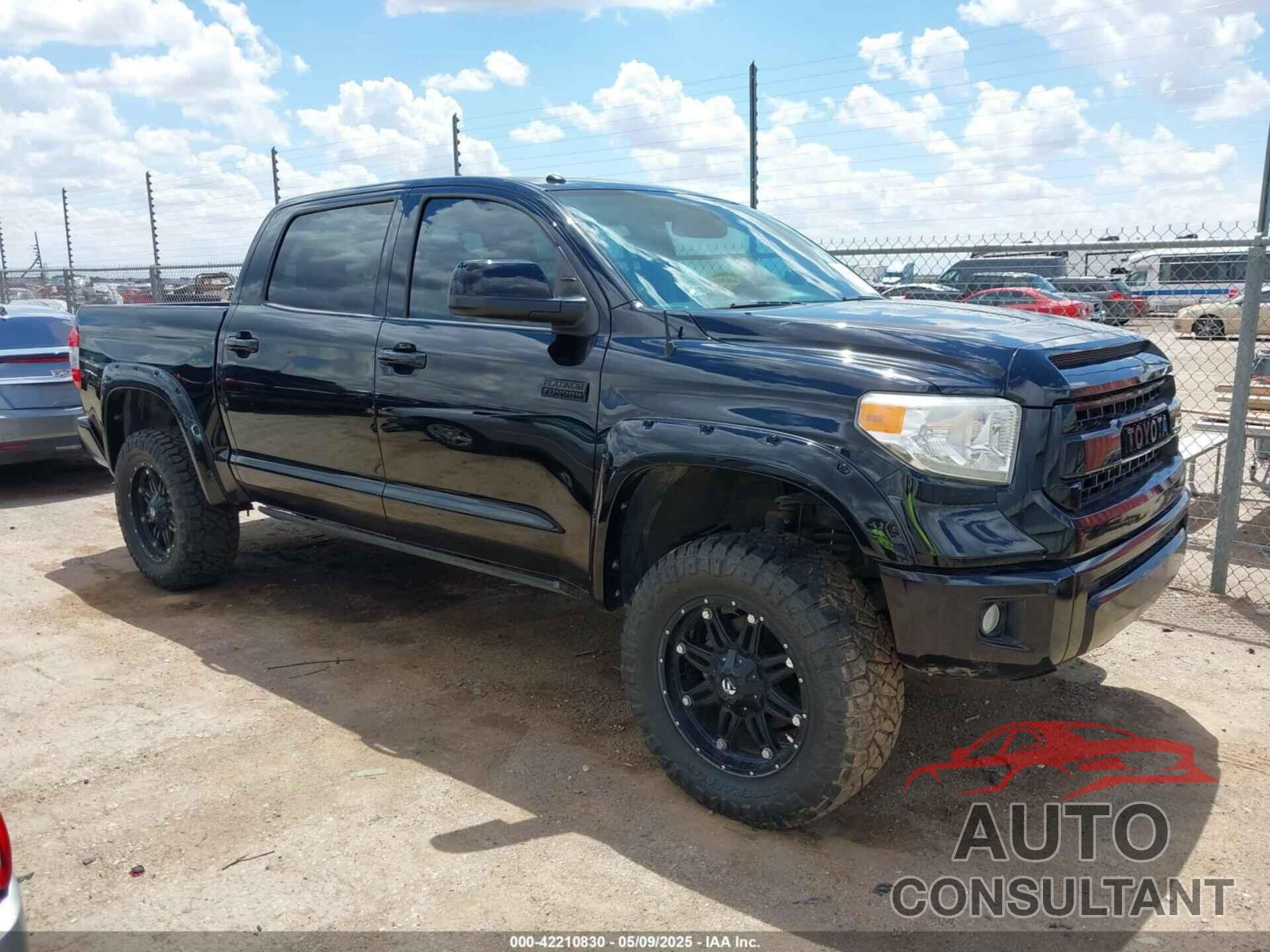 TOYOTA TUNDRA 2017 - 5TFAW5F11HX623100