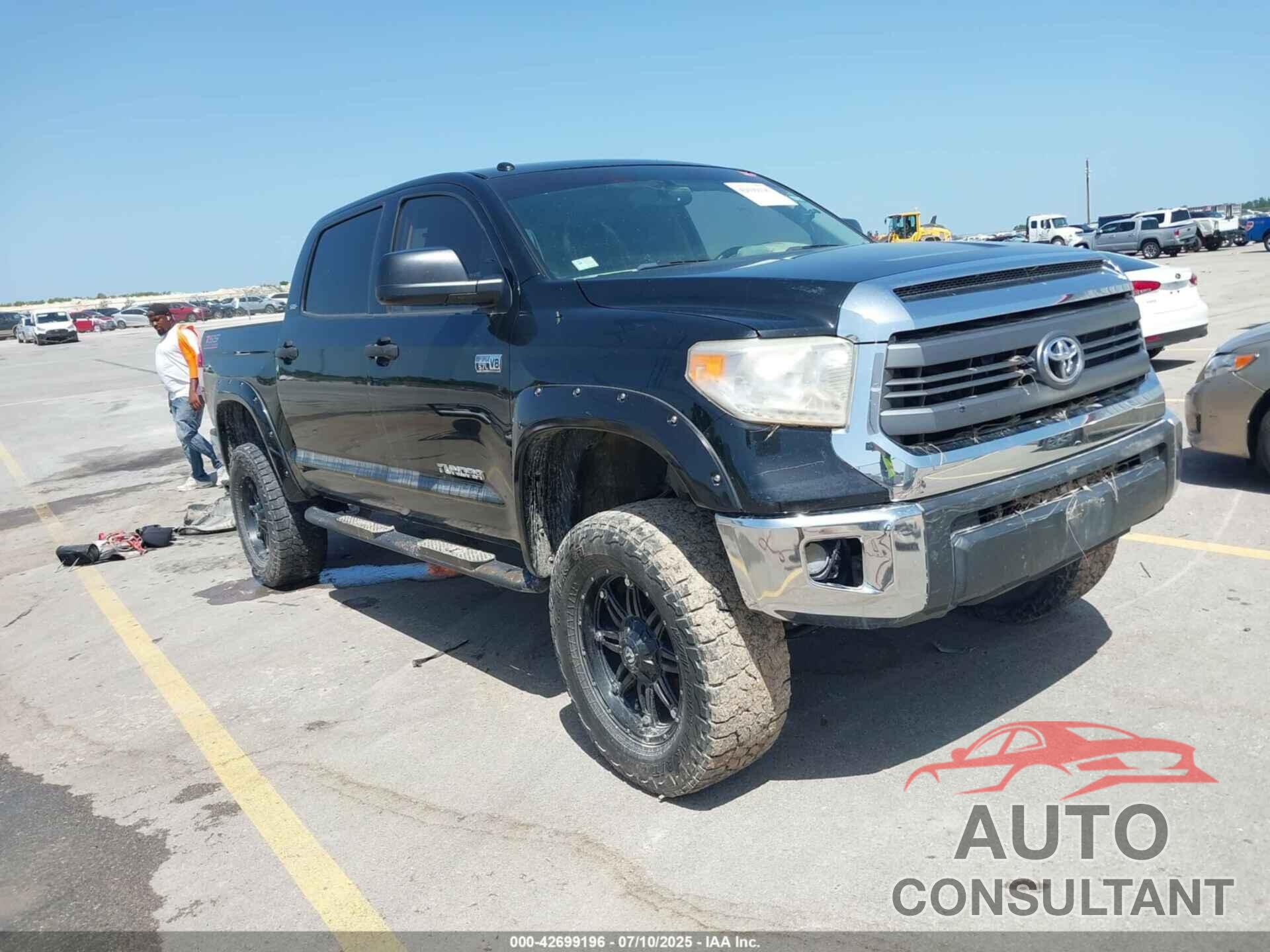 TOYOTA TUNDRA 2015 - 5TFDW5F15FX475141