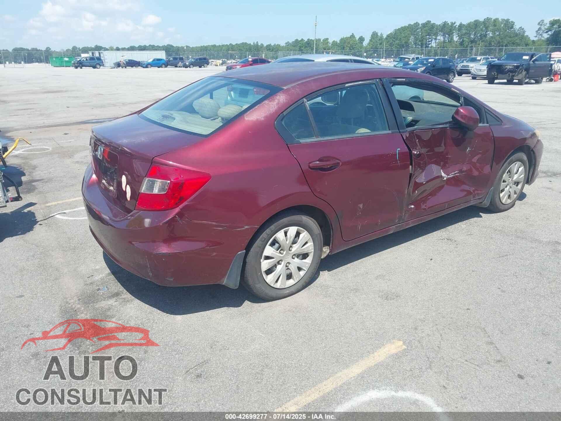 HONDA CIVIC 2012 - 2HGFB2F56CH588930