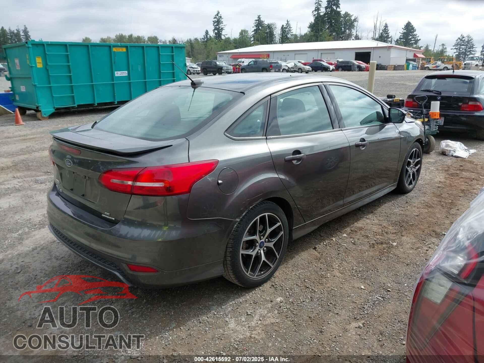 FORD FOCUS 2016 - 1FADP3F22GL211075