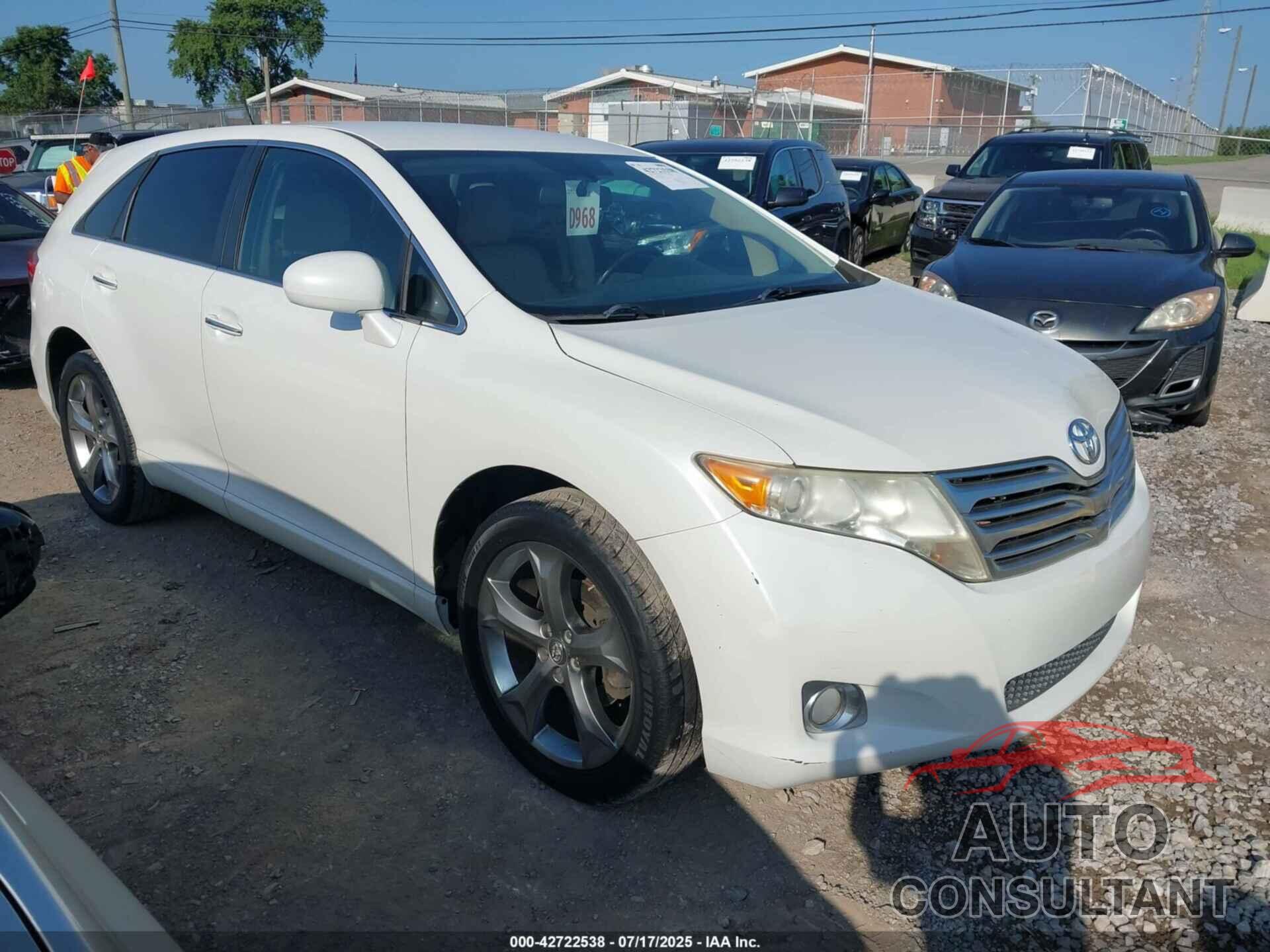 TOYOTA VENZA 2010 - 4T3ZK3BB0AU033837
