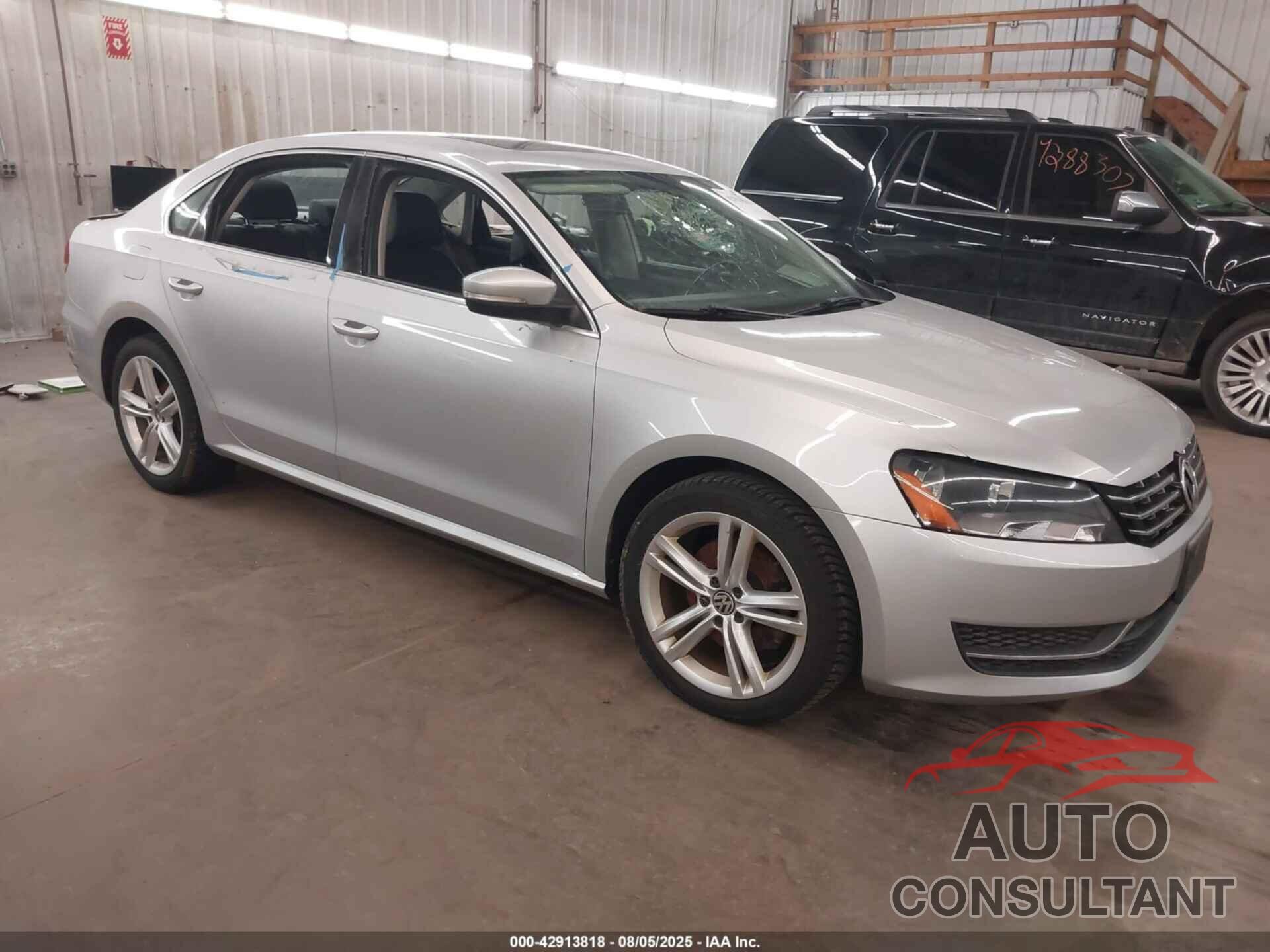VOLKSWAGEN PASSAT 2015 - 1VWBV7A35FC085644