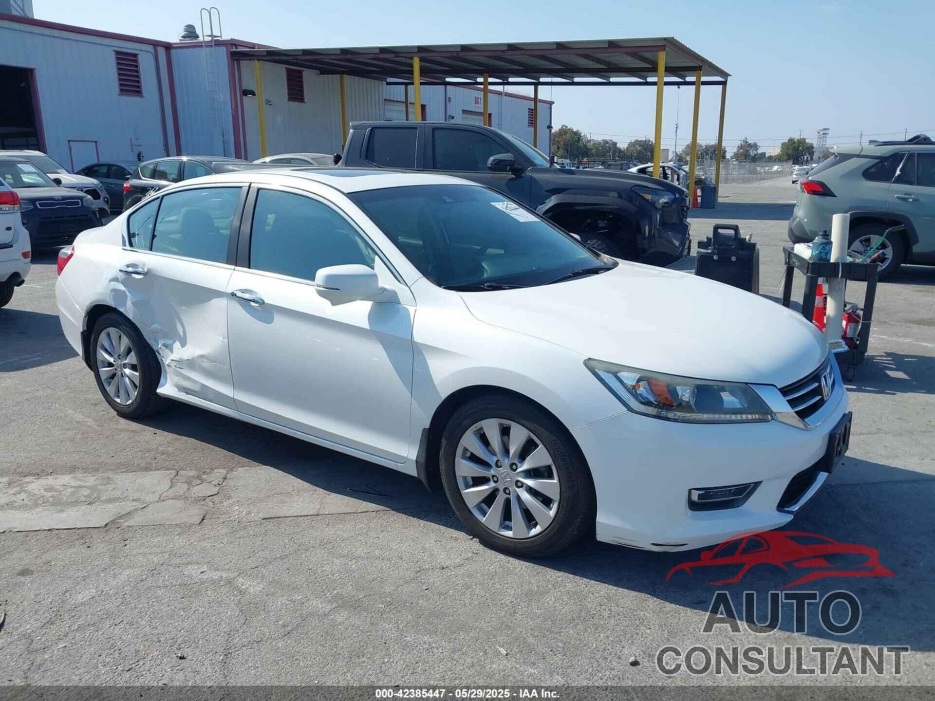 HONDA ACCORD 2013 - 1HGCR2F86DA024719