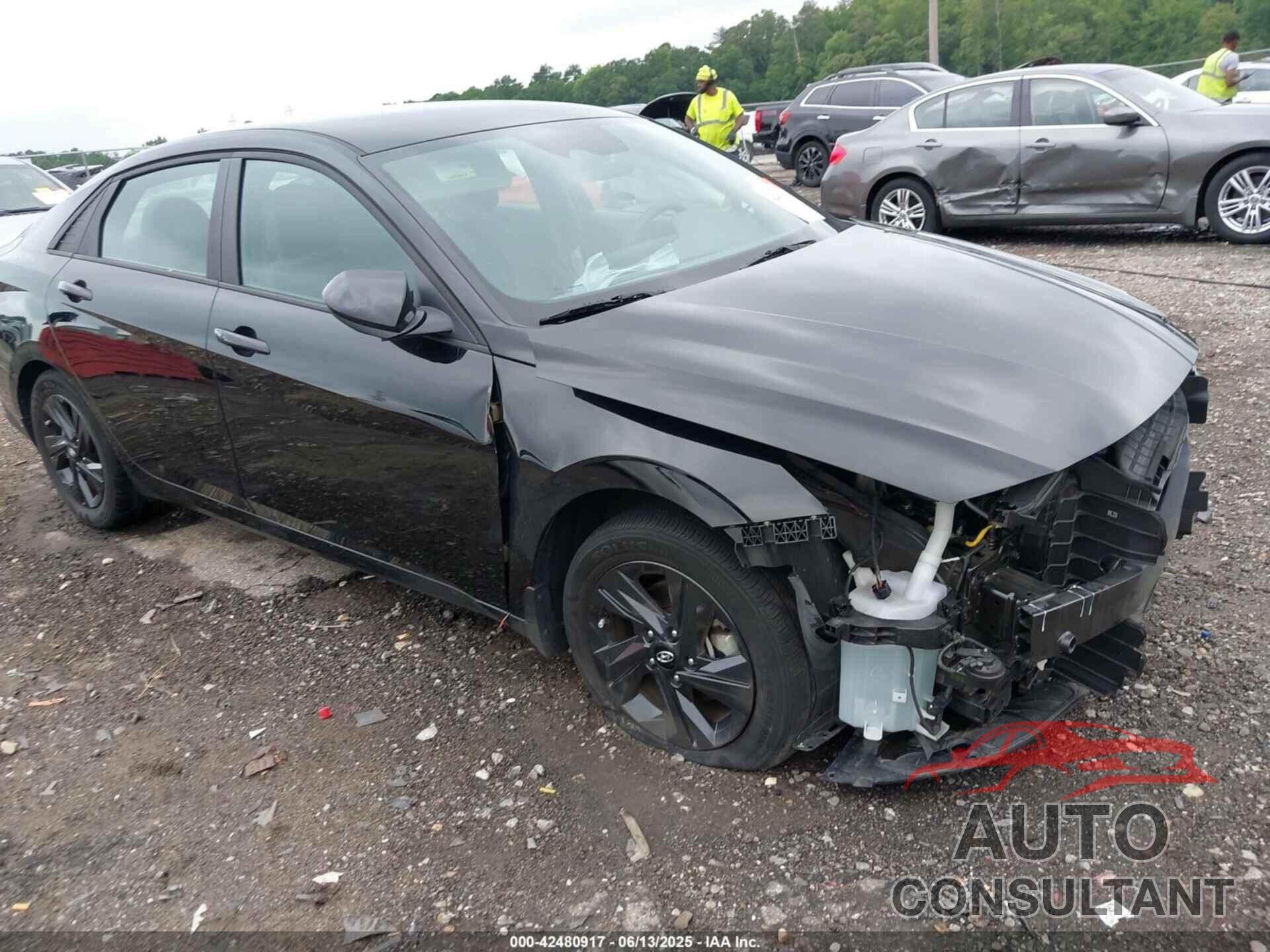 HYUNDAI ELANTRA 2023 - KMHLM4AG0PU386275