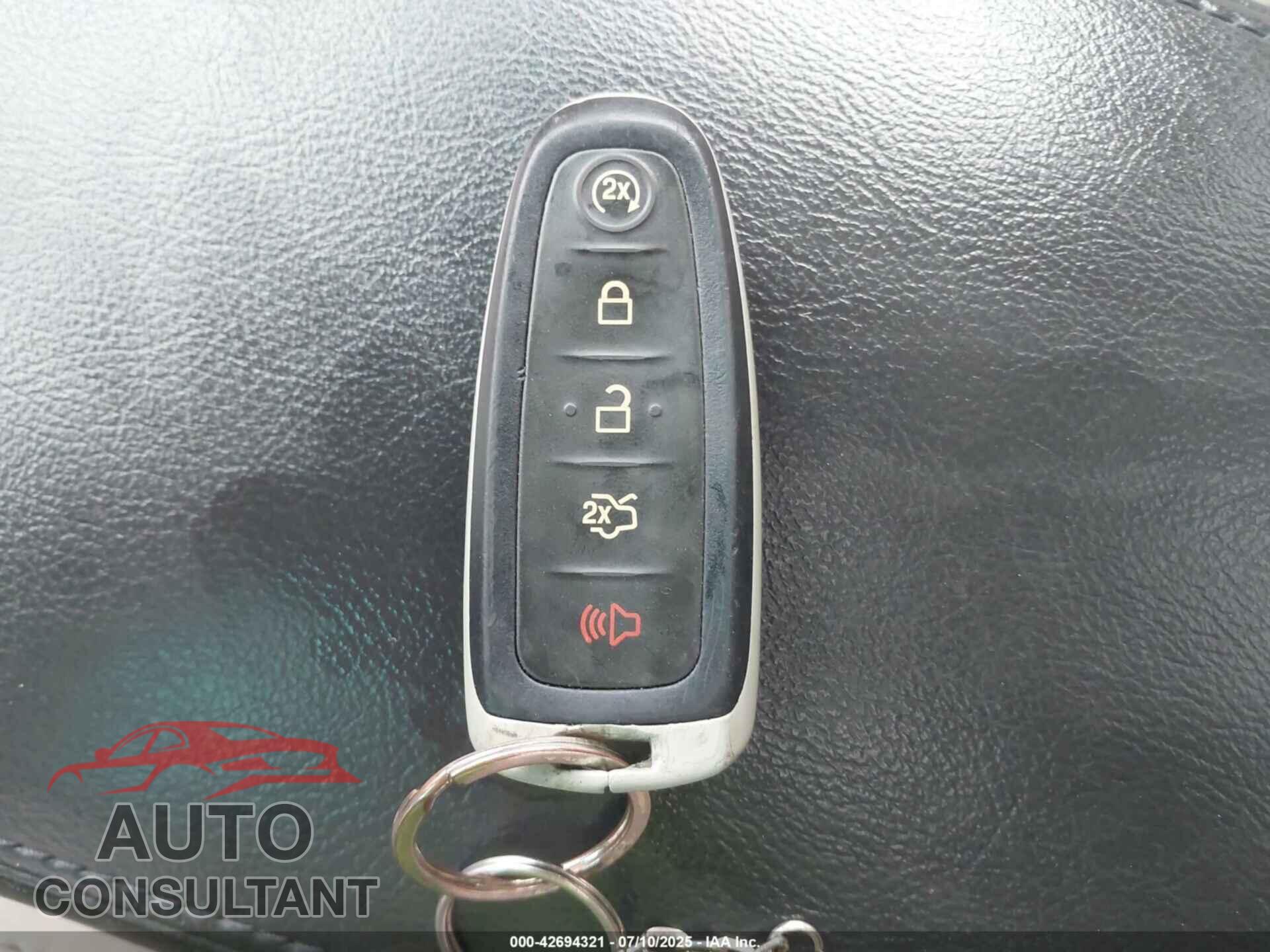 FORD EXPLORER 2012 - 1FMHK8F87CGA42844