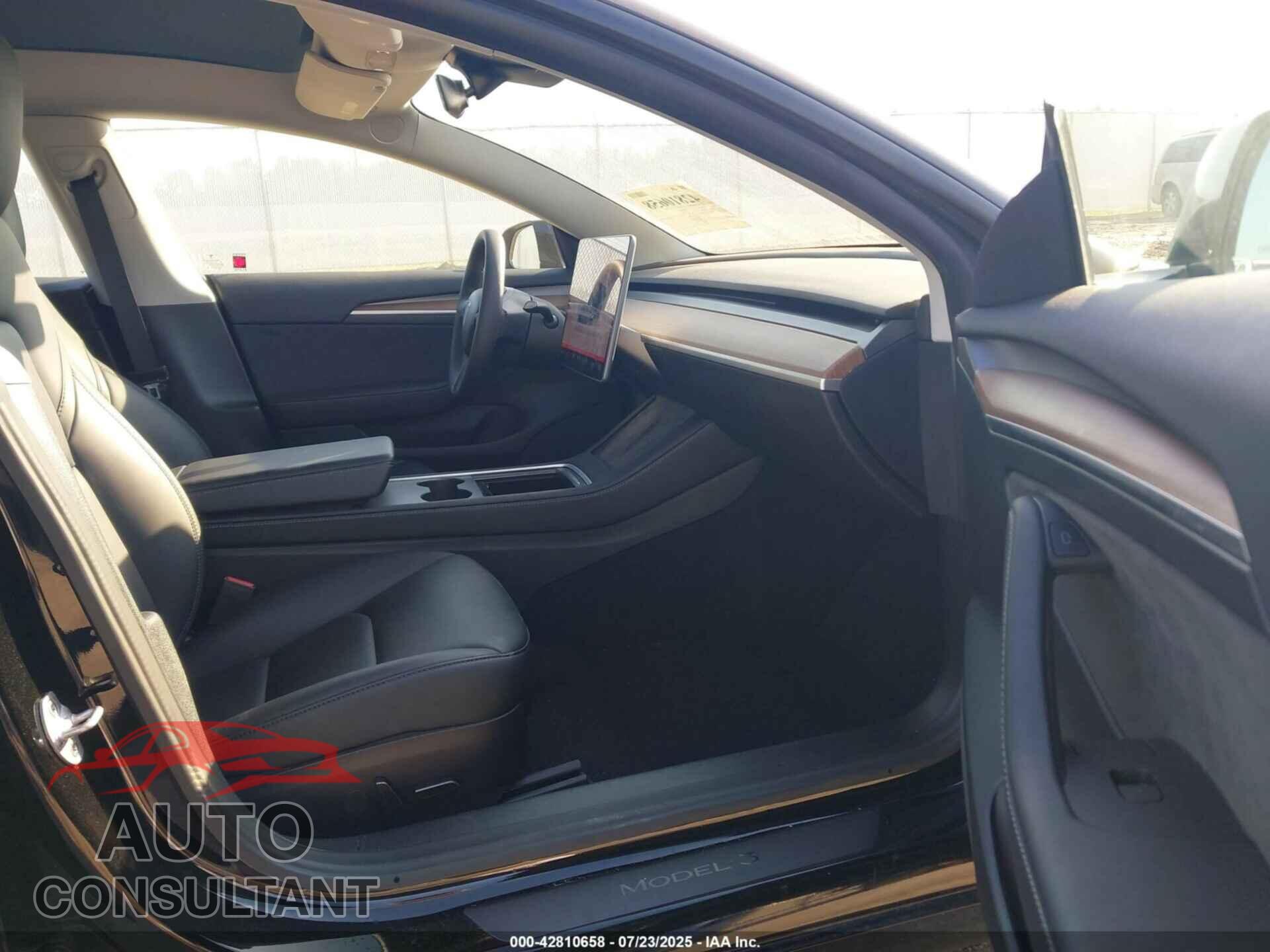 TESLA MODEL 3 2022 - 5YJ3E1EA5NF236786