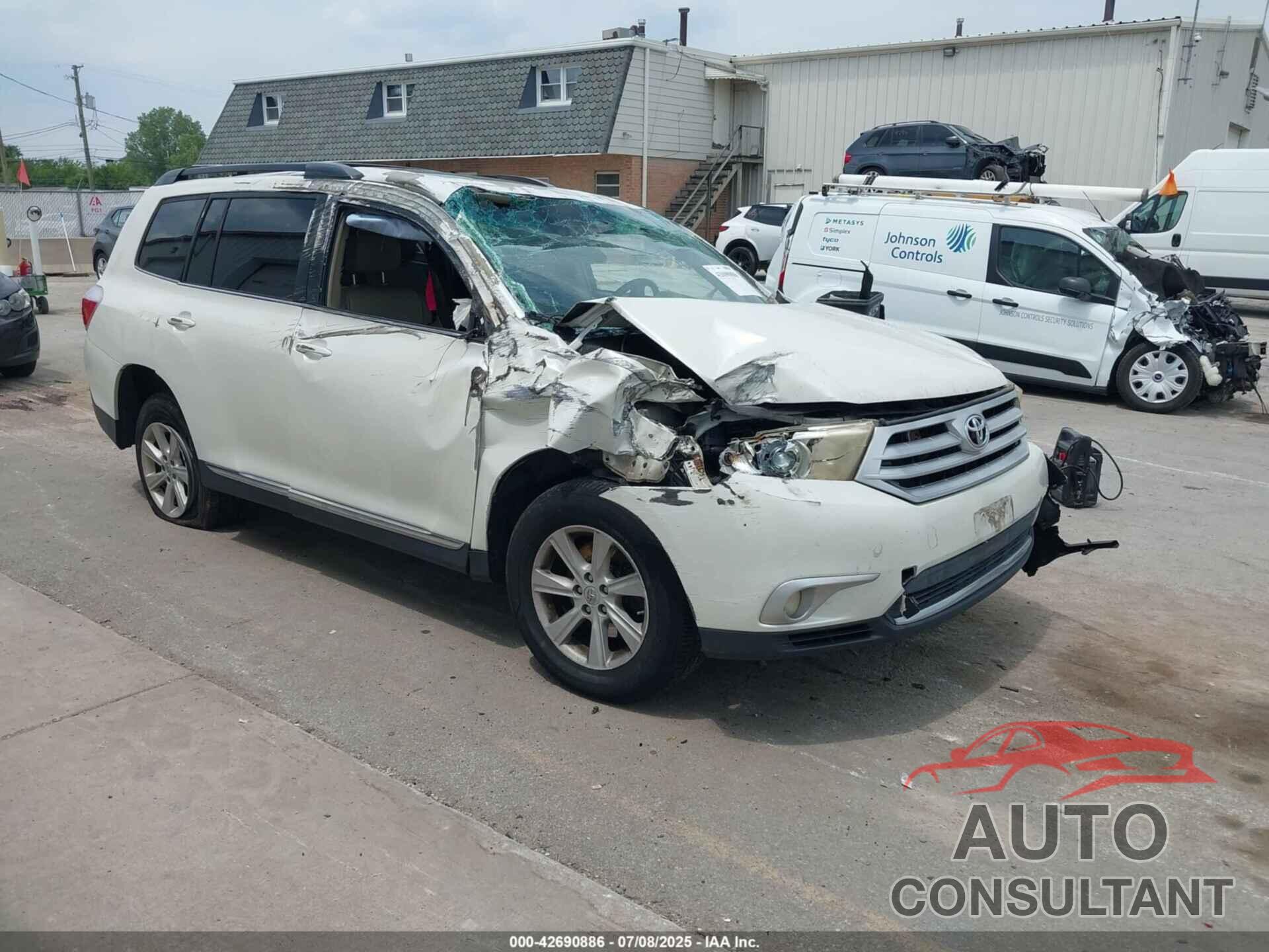 TOYOTA HIGHLANDER 2013 - 5TDBK3EH4DS250878