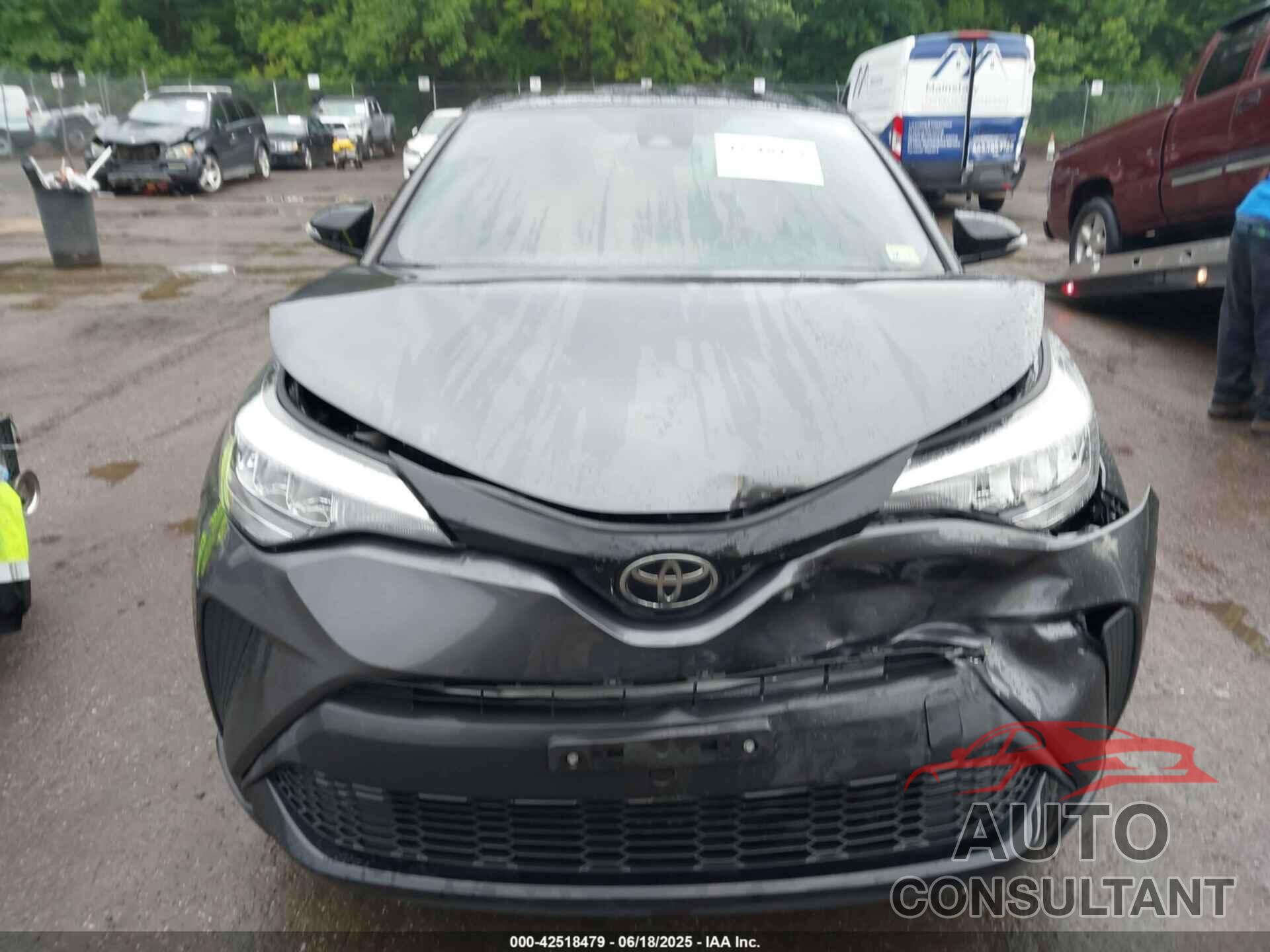 TOYOTA C-HR 2021 - JTNKHMBXXM1111296