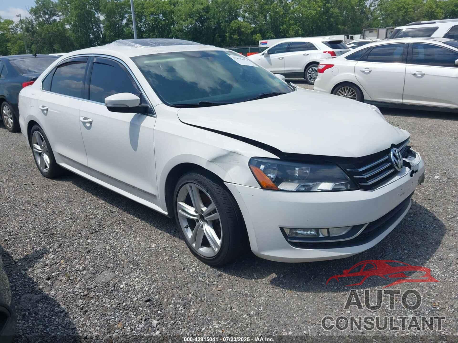 VOLKSWAGEN PASSAT 2015 - 1VWBT7A31FC005164