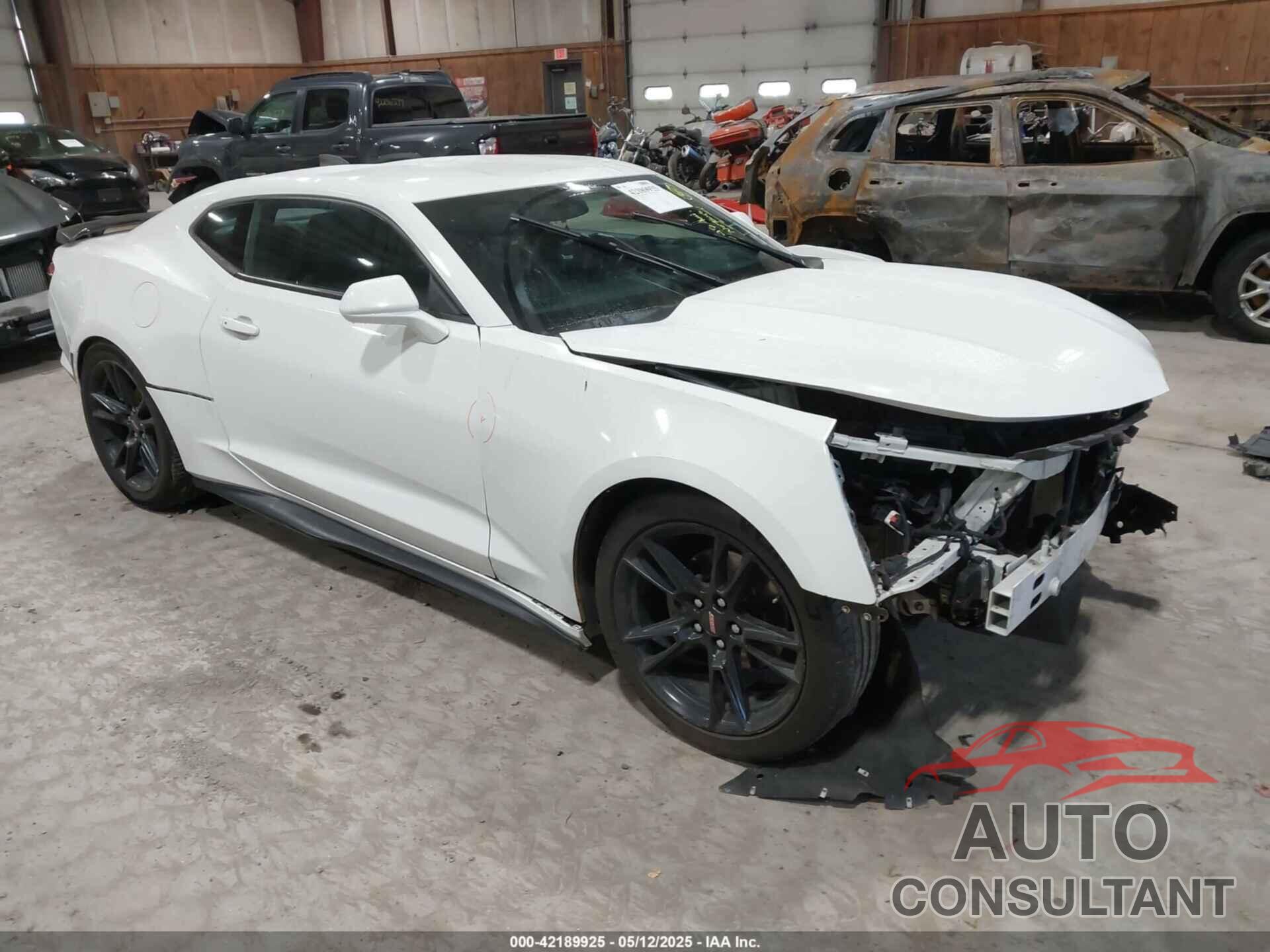 CHEVROLET CAMARO 2021 - 1G1FB1RX7M0128230