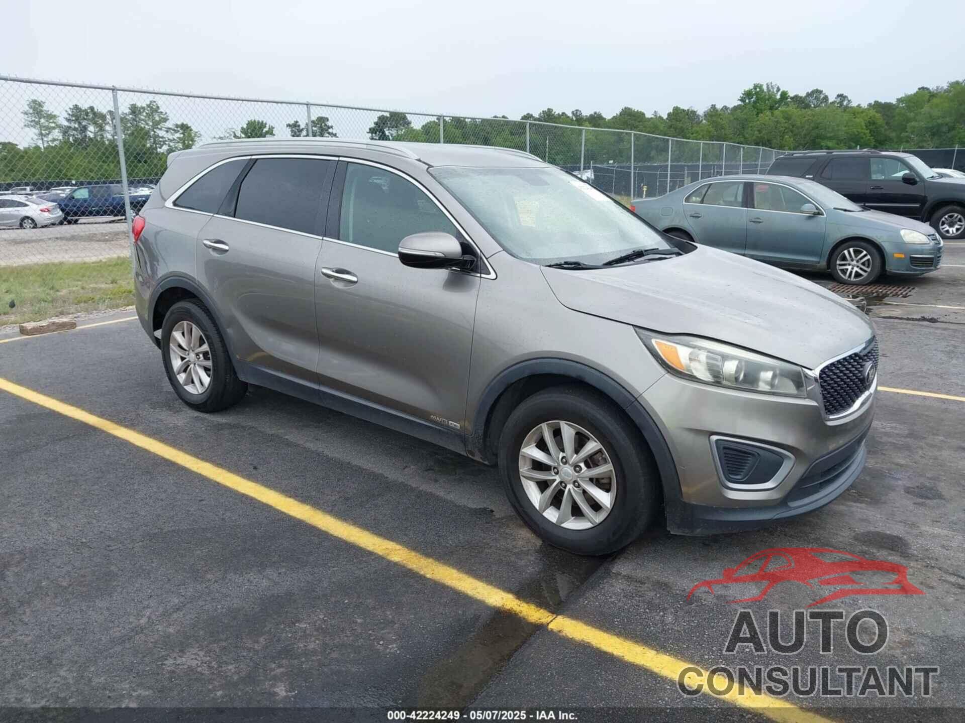 KIA SORENTO 2016 - 5XYPGDA51GG012335
