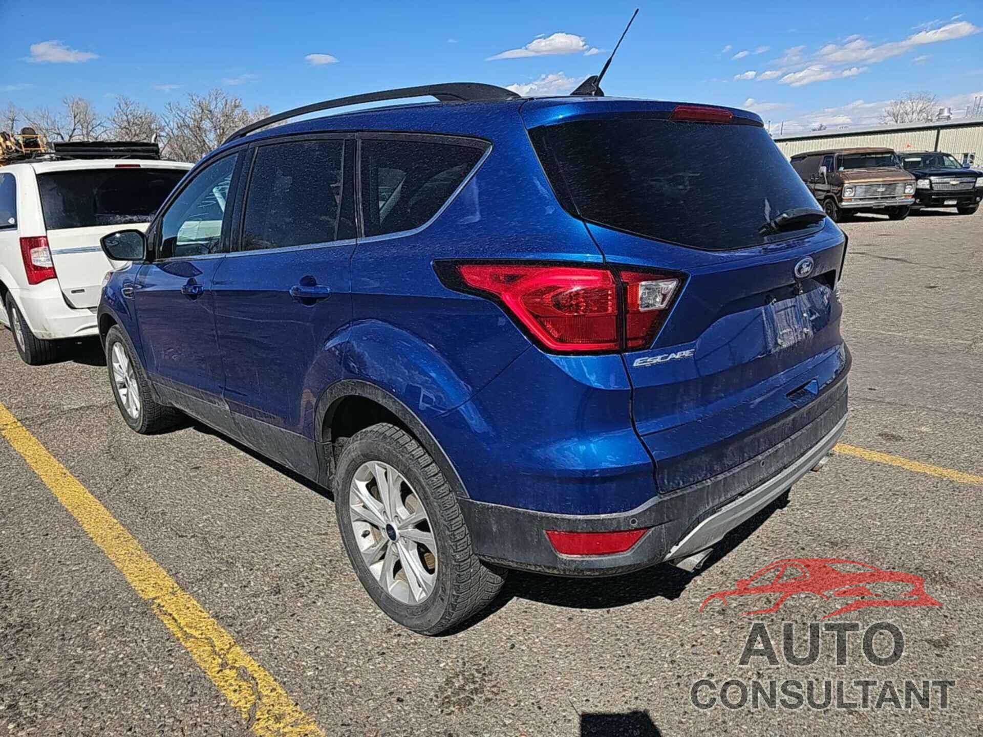 FORD ESCAPE 2019 - 1FMCU9HD5KUB82489